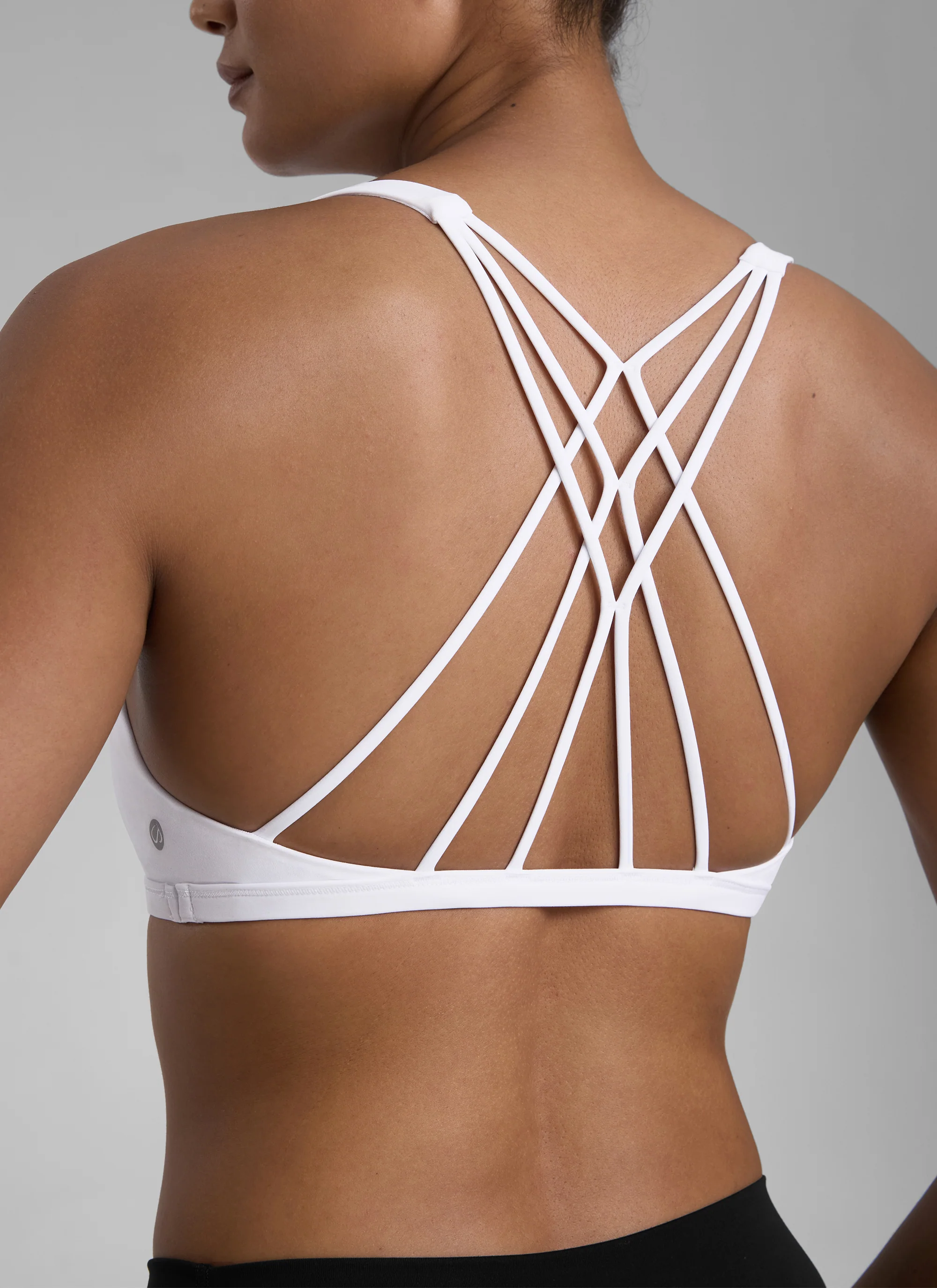 Nakedfeel Low Cut Strappy Bra (6 Straps) - Image 14