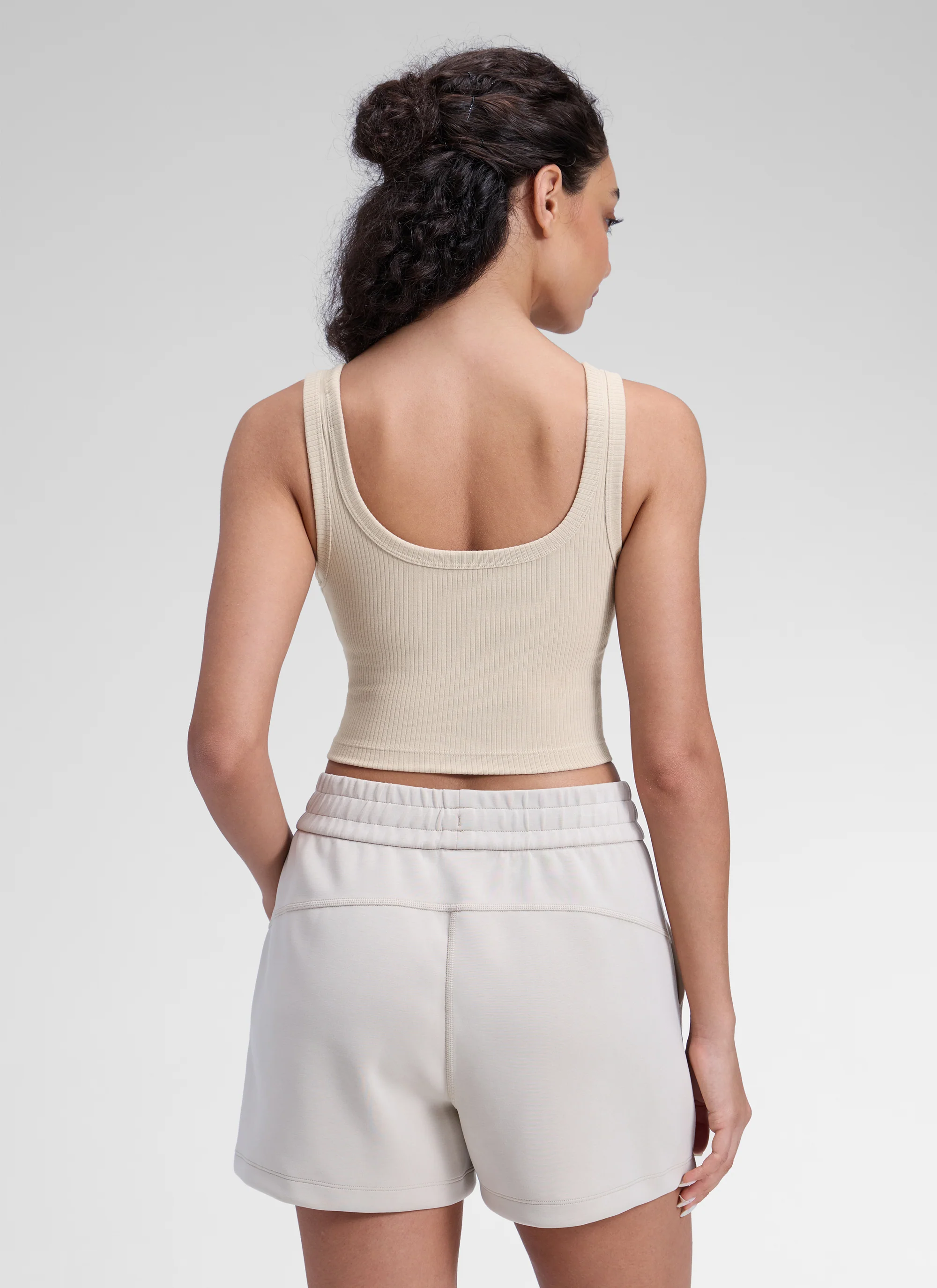 Ribbed U Neck Built in Bra Tank - Image 7