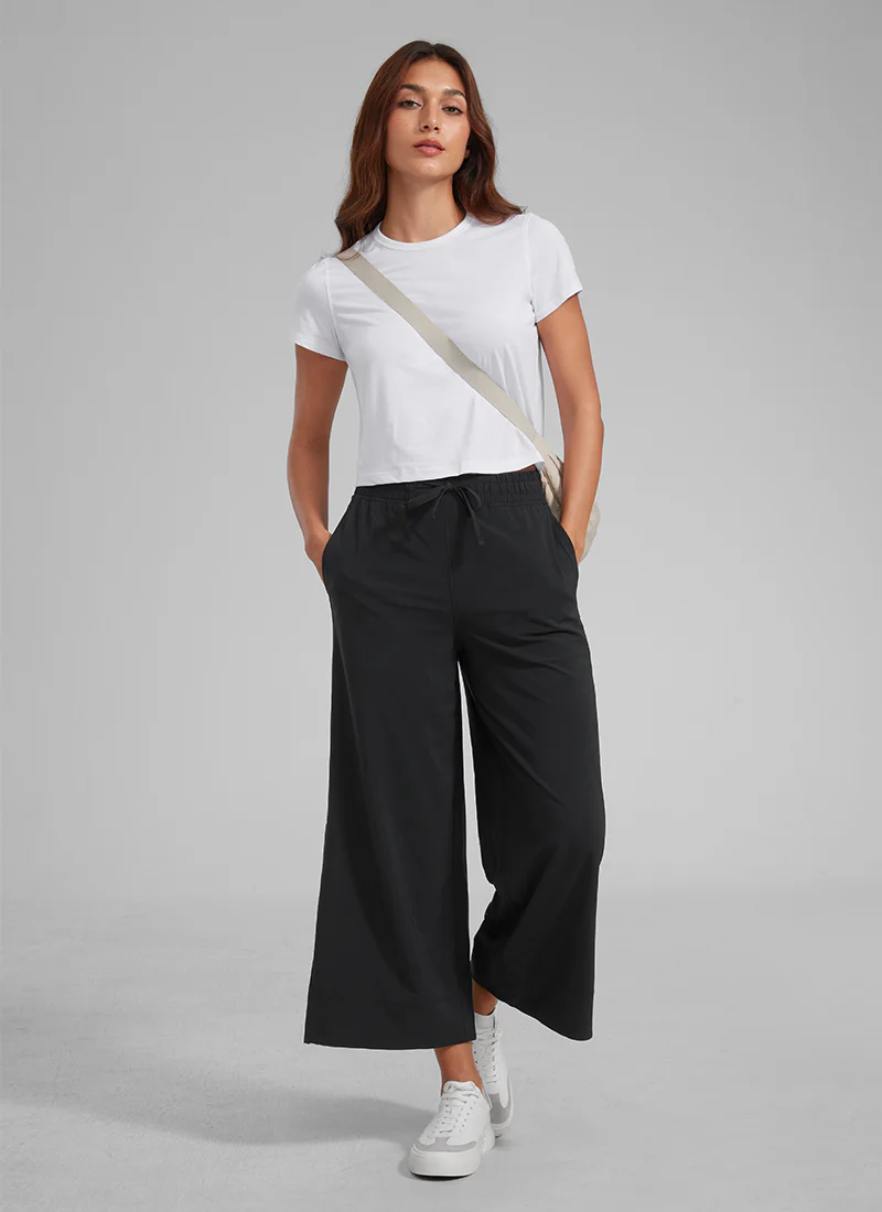 INNOPHRA Lightweight Wide Leg Cropped Pants - Image 11