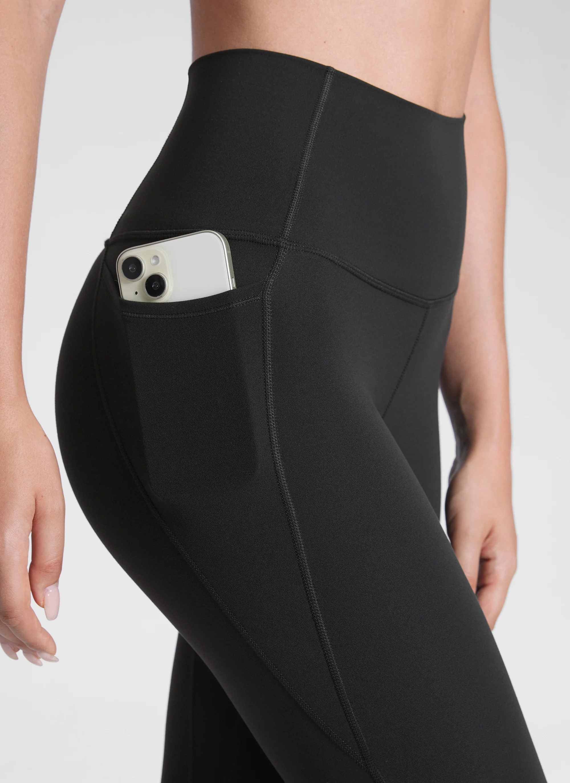 INNOPHRA Workout Leggings with Pockets Shapewear 25 Inches - Image 7