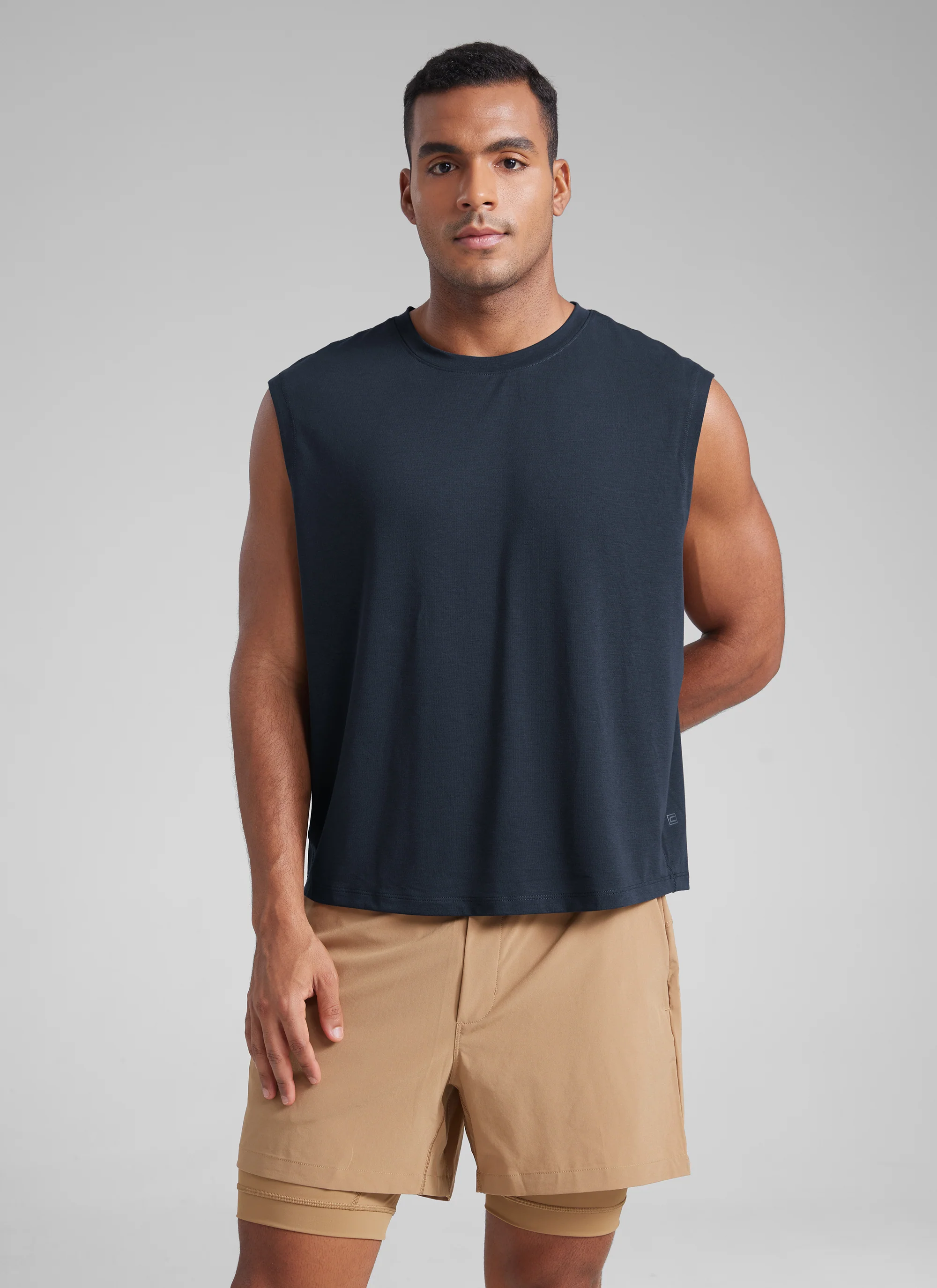 Mesh Workout Sleeveless Tank - Image 10