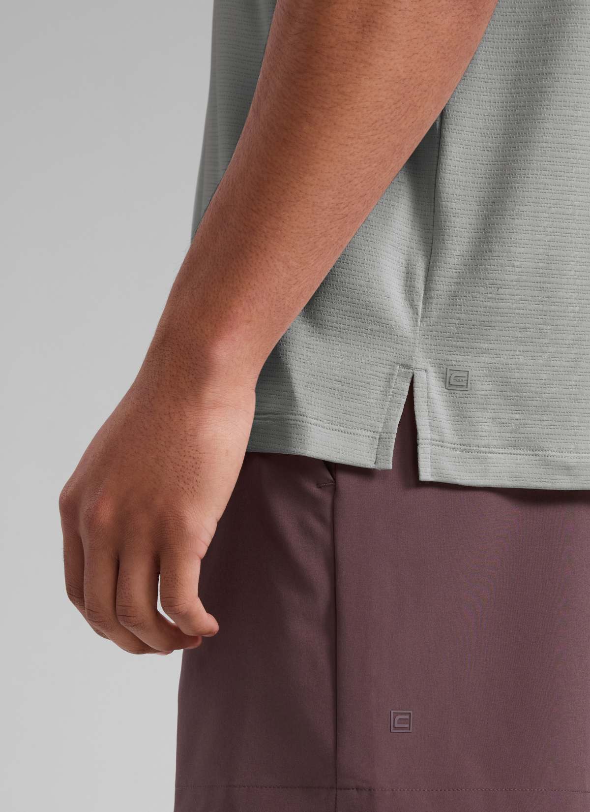 Lightweight Side Slits Narrow Shoulder Tank - Image 4