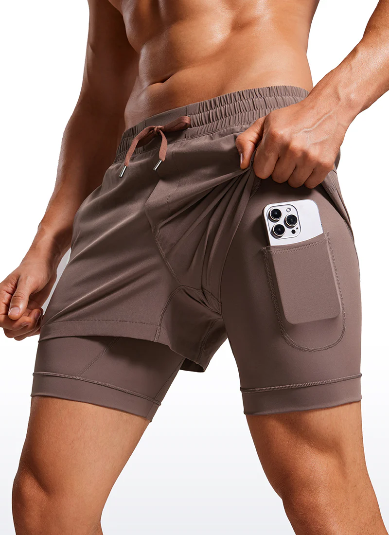 Feathery-Fit 2 in 1 Athletic Shorts 3.5''- with Pockets & Long Liner - Image 4
