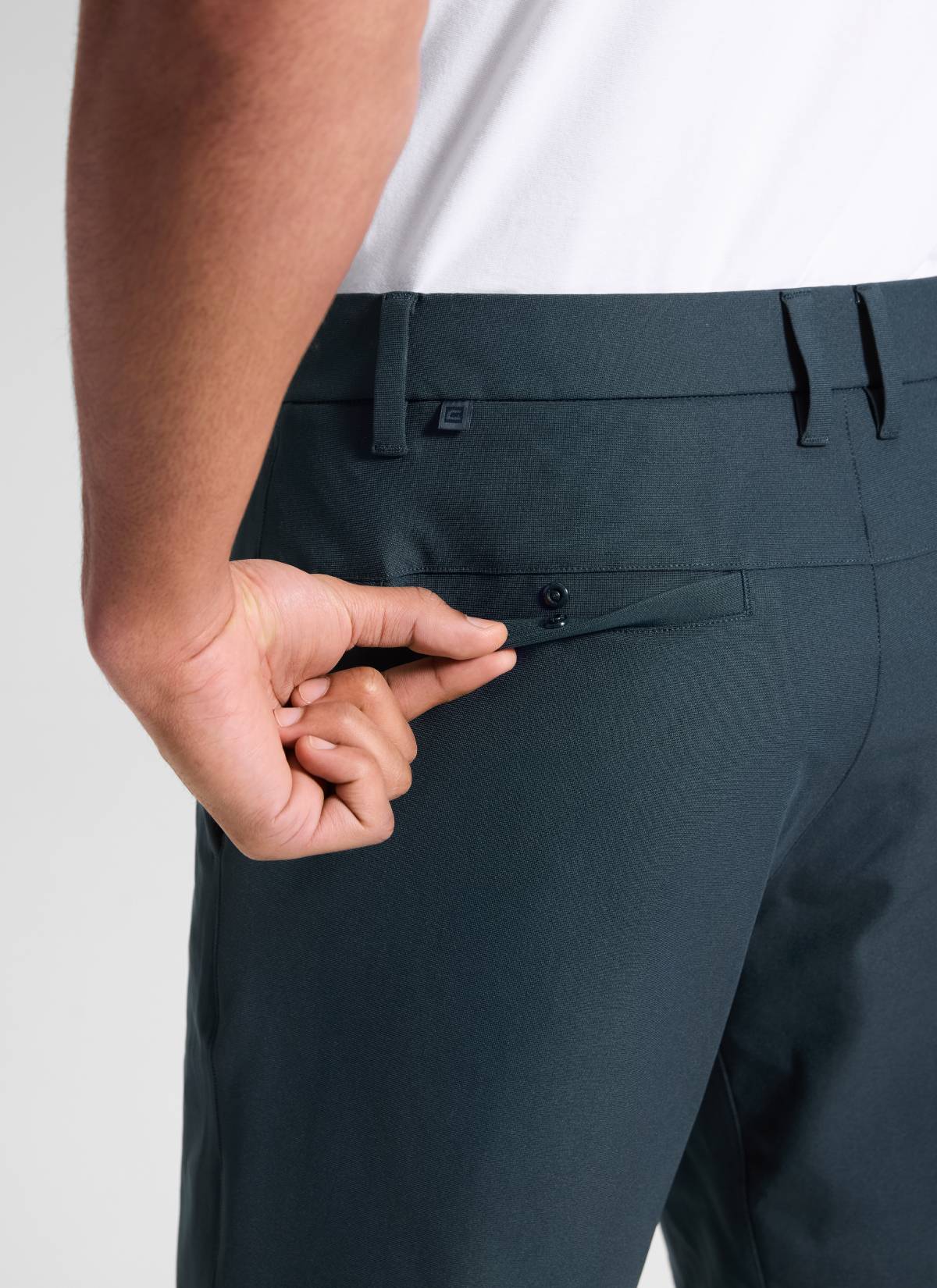 All-Day Comfy Golf Shorts with Pockets 9'' - Image 13