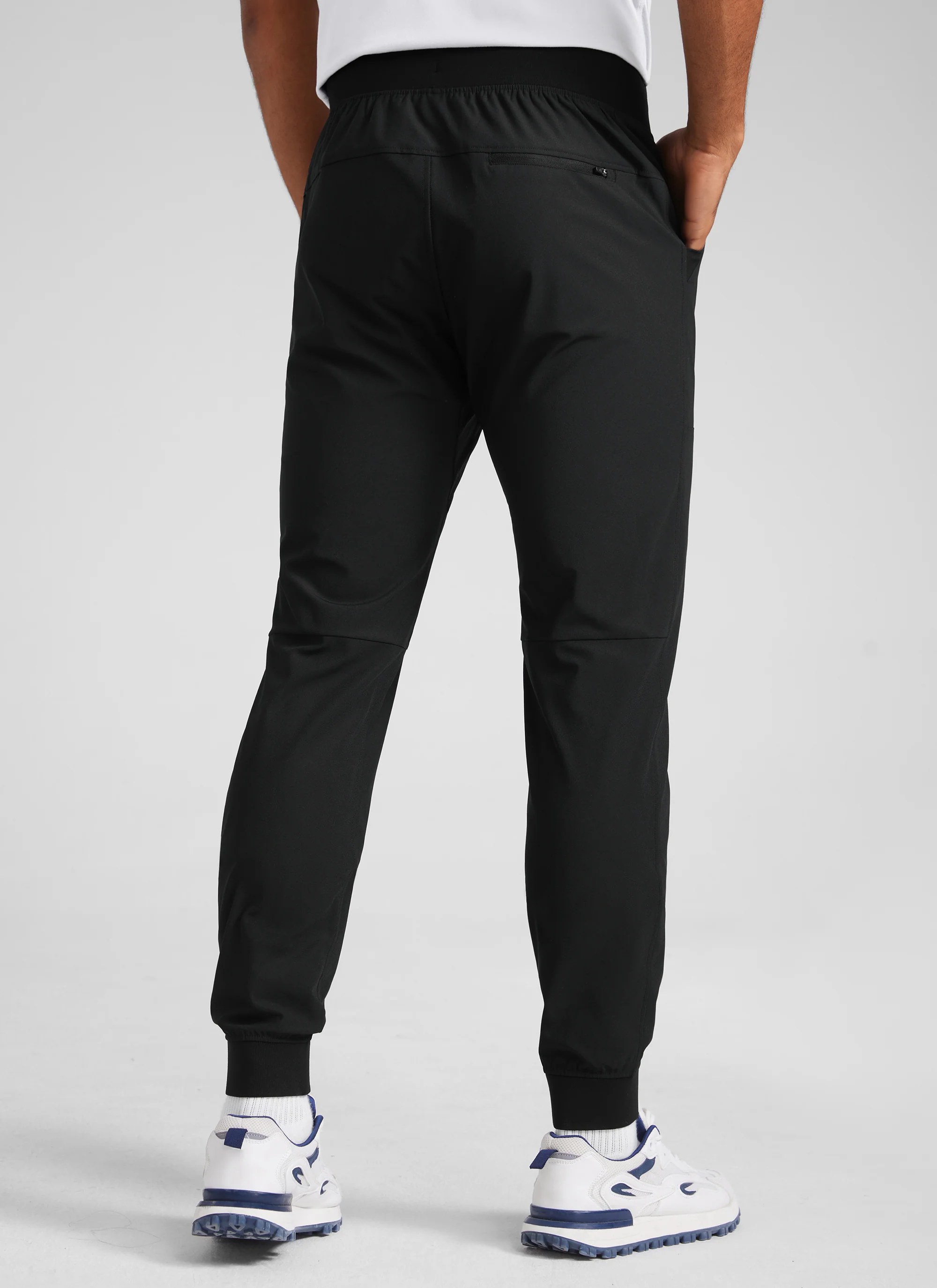 All-day Comfy Slim-Fit Golf Jogger 32'' - Image 2