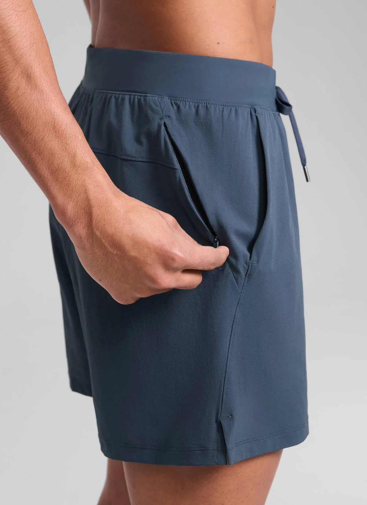 Lightweight Stretchy Athletic Workout Shorts with Zipper Pocket 5'' - Image 4