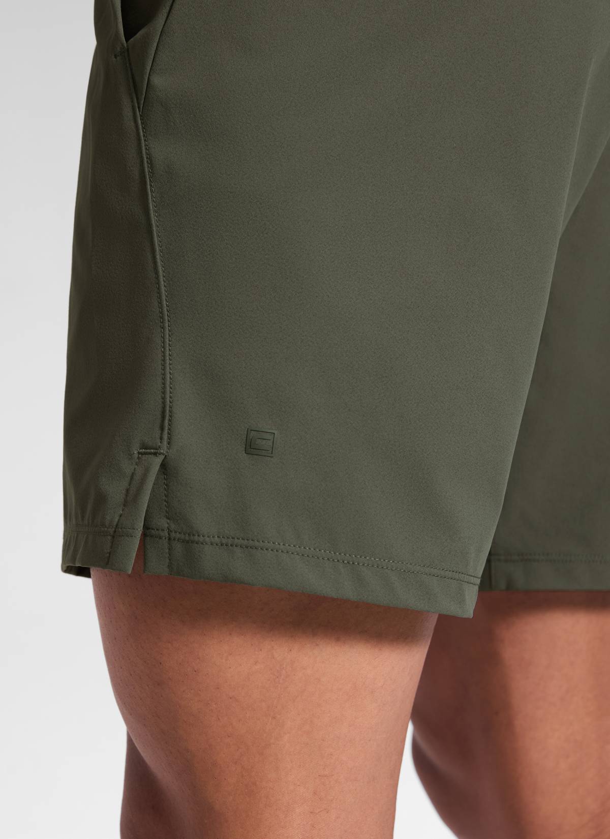 Motion Linerless Pocket Workout Shorts 7" - Image 32