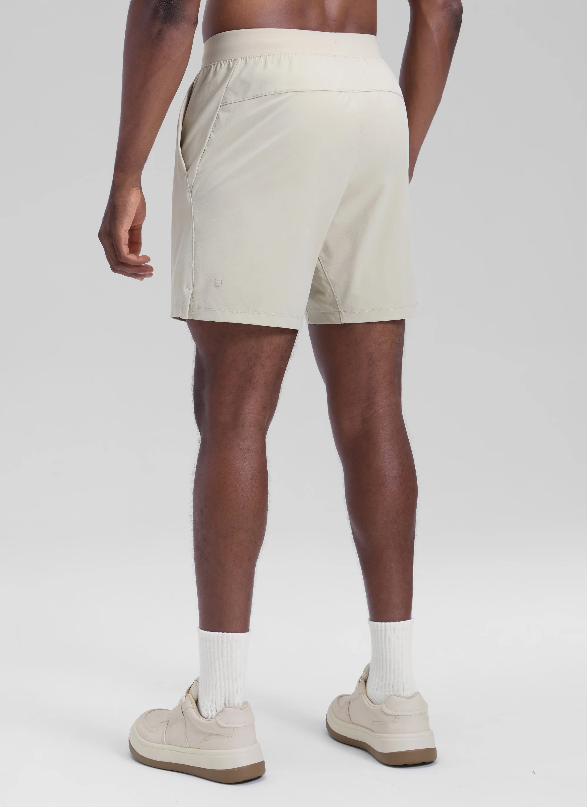 Motion Linerless Pocket Workout Shorts 7" - Image 7