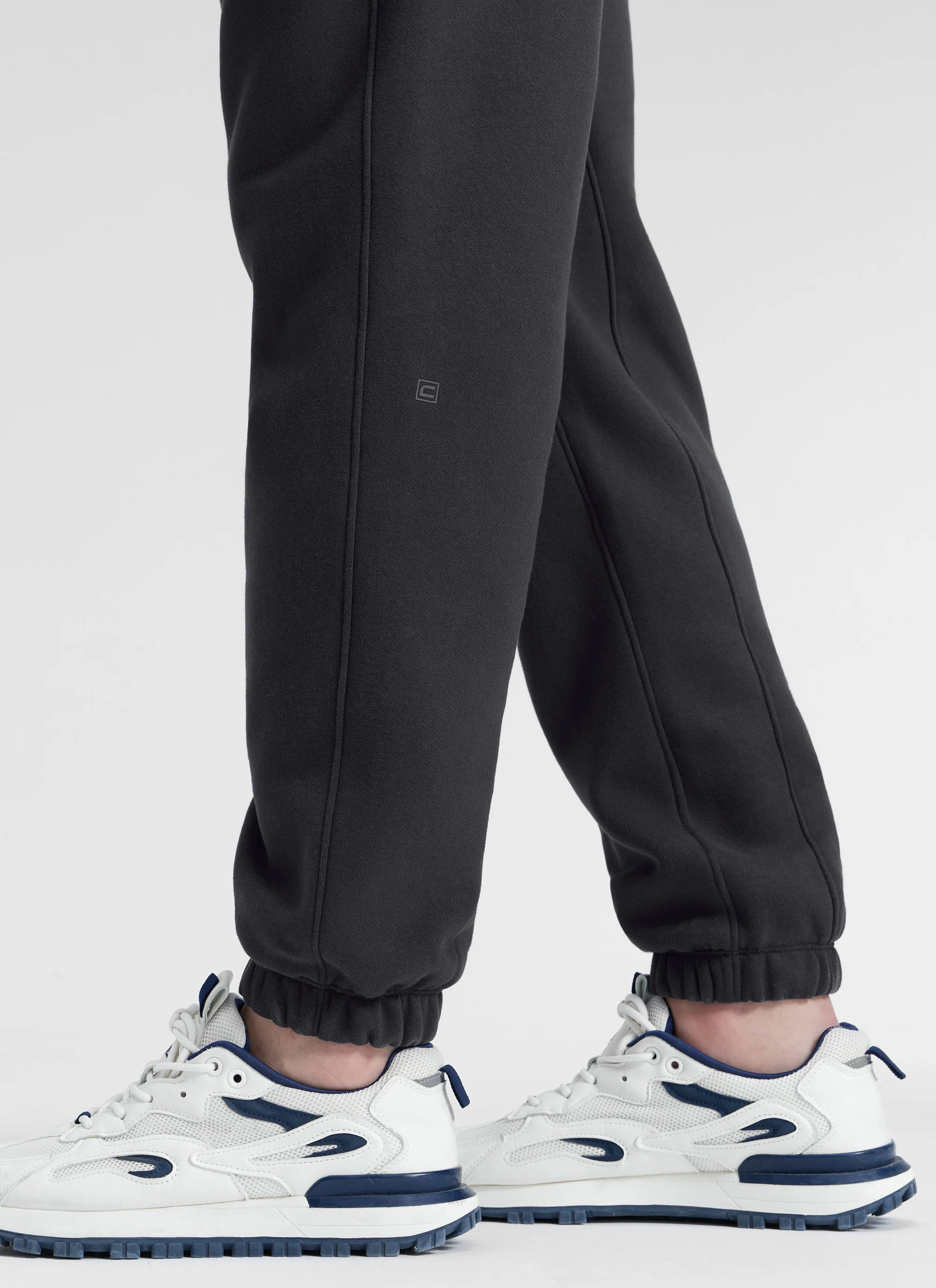Fleece Lined Zipper Pocket Sweatpant 30" - Image 11