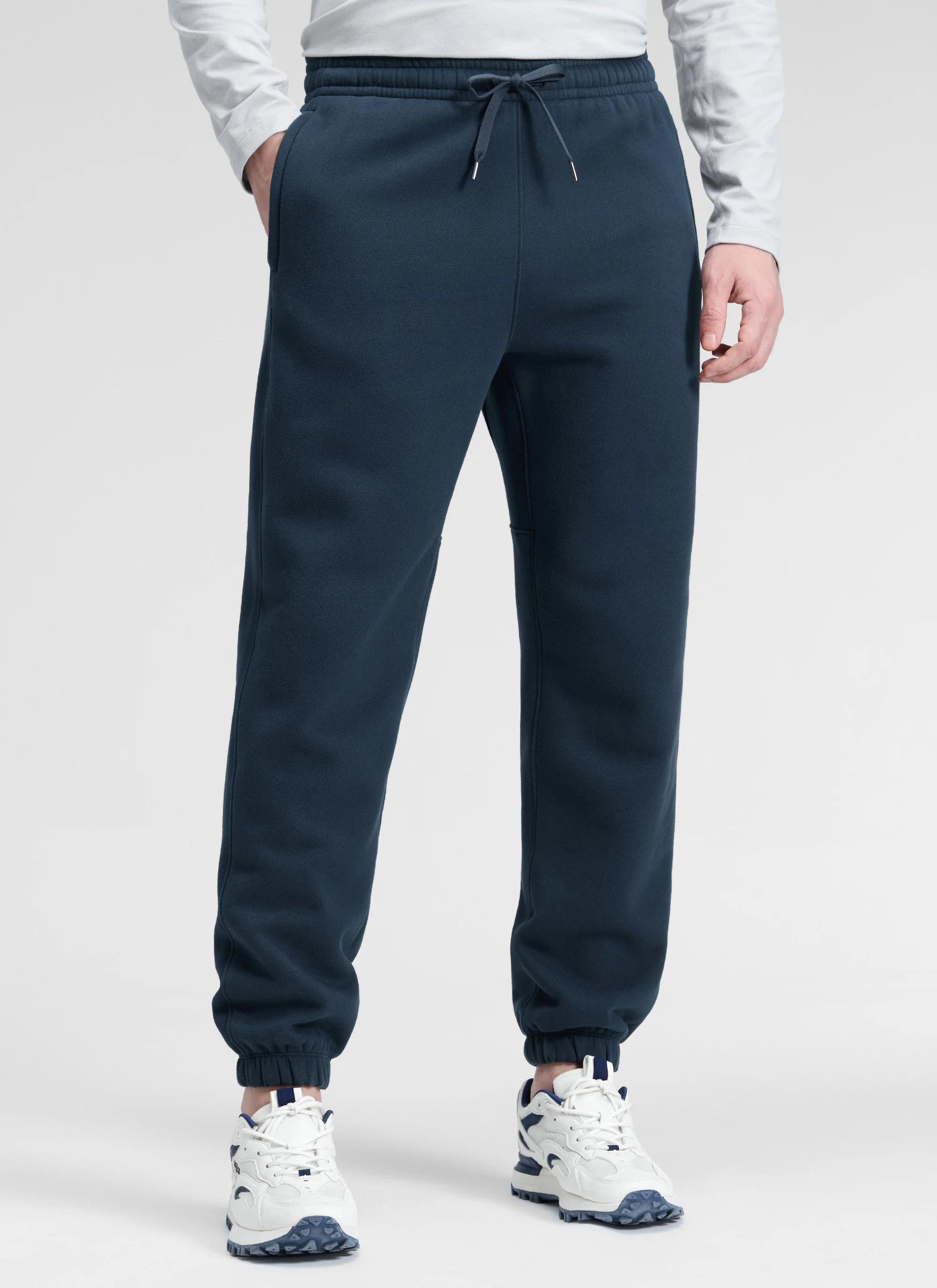 Fleece Lined Zipper Pocket Sweatpant 30" - Image 17