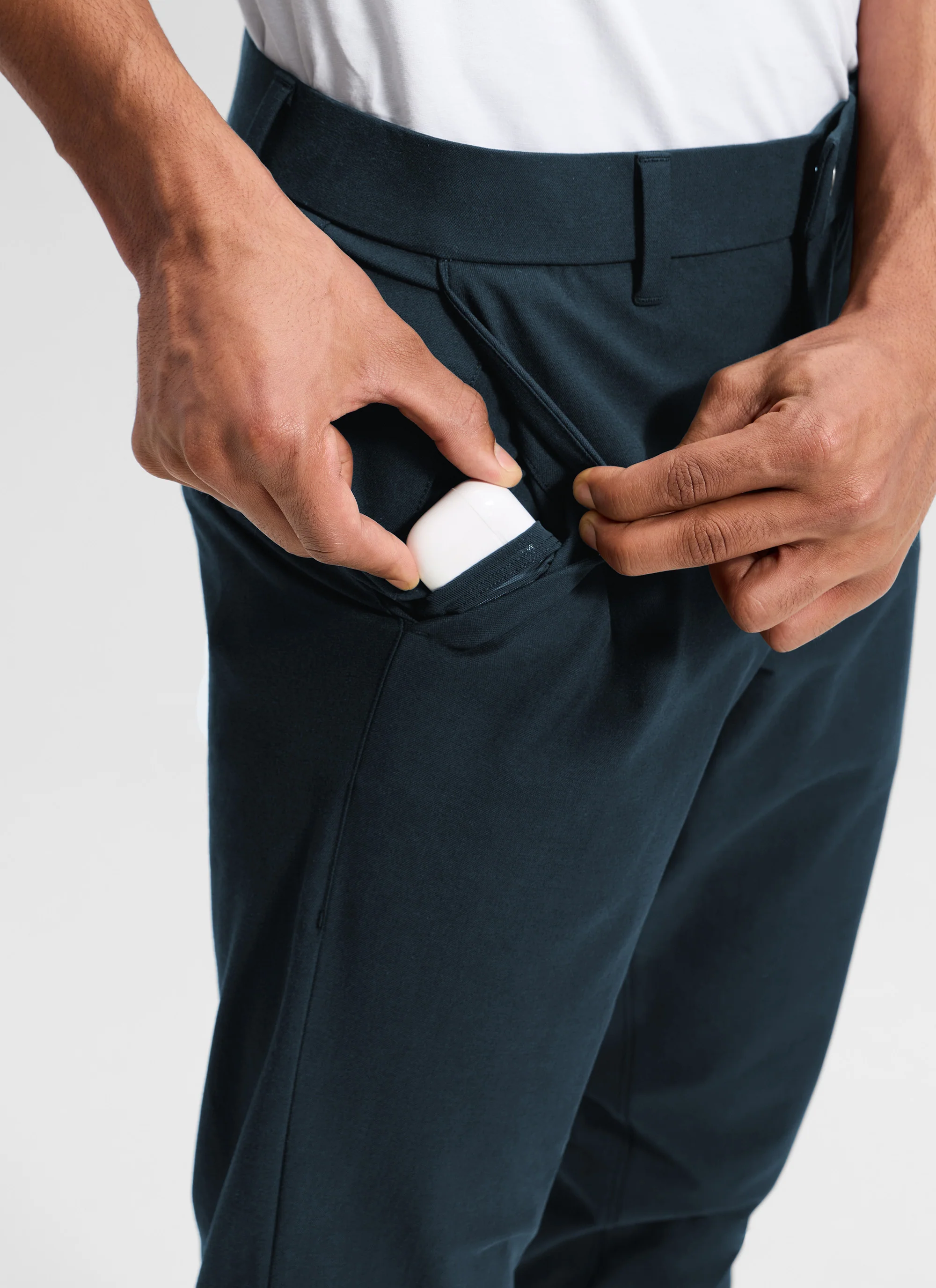 Stretch Cotton Pocket Chino Pant 32" - Image 5