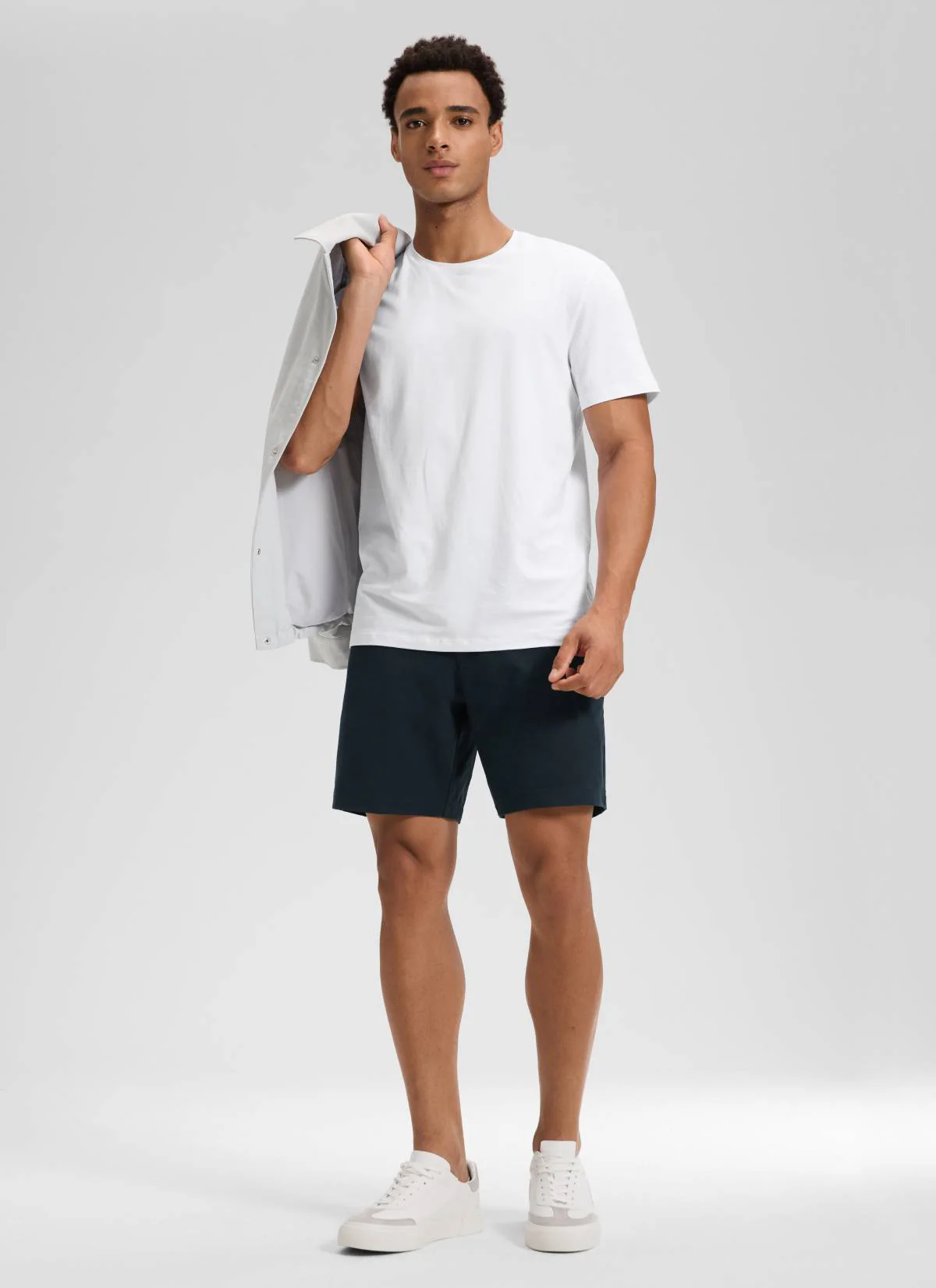 Stretch Cotton Pocket Chino Shorts 7" - Image 8