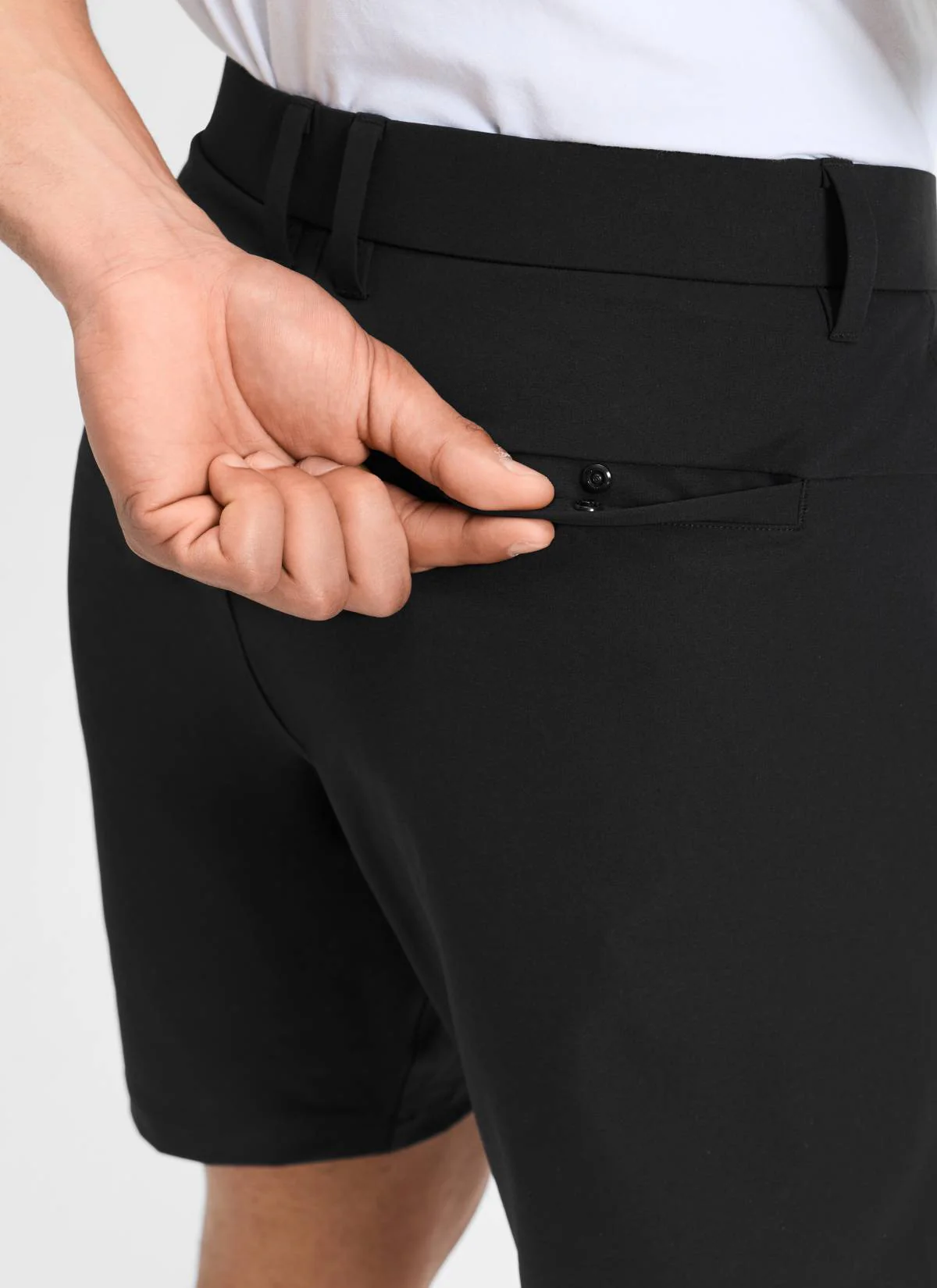 BreezeLite Golf Pocket Shorts 7" - Image 10