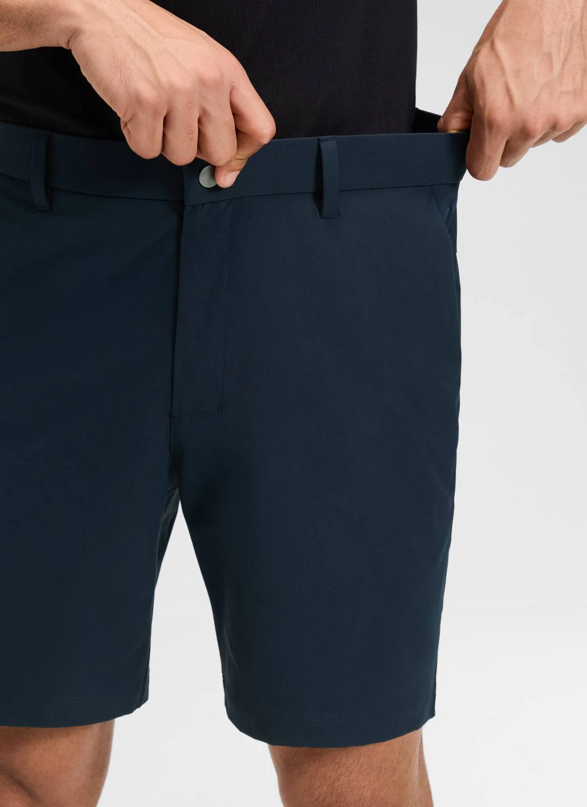 BreezeLite Golf Pocket Shorts 7" - Image 14