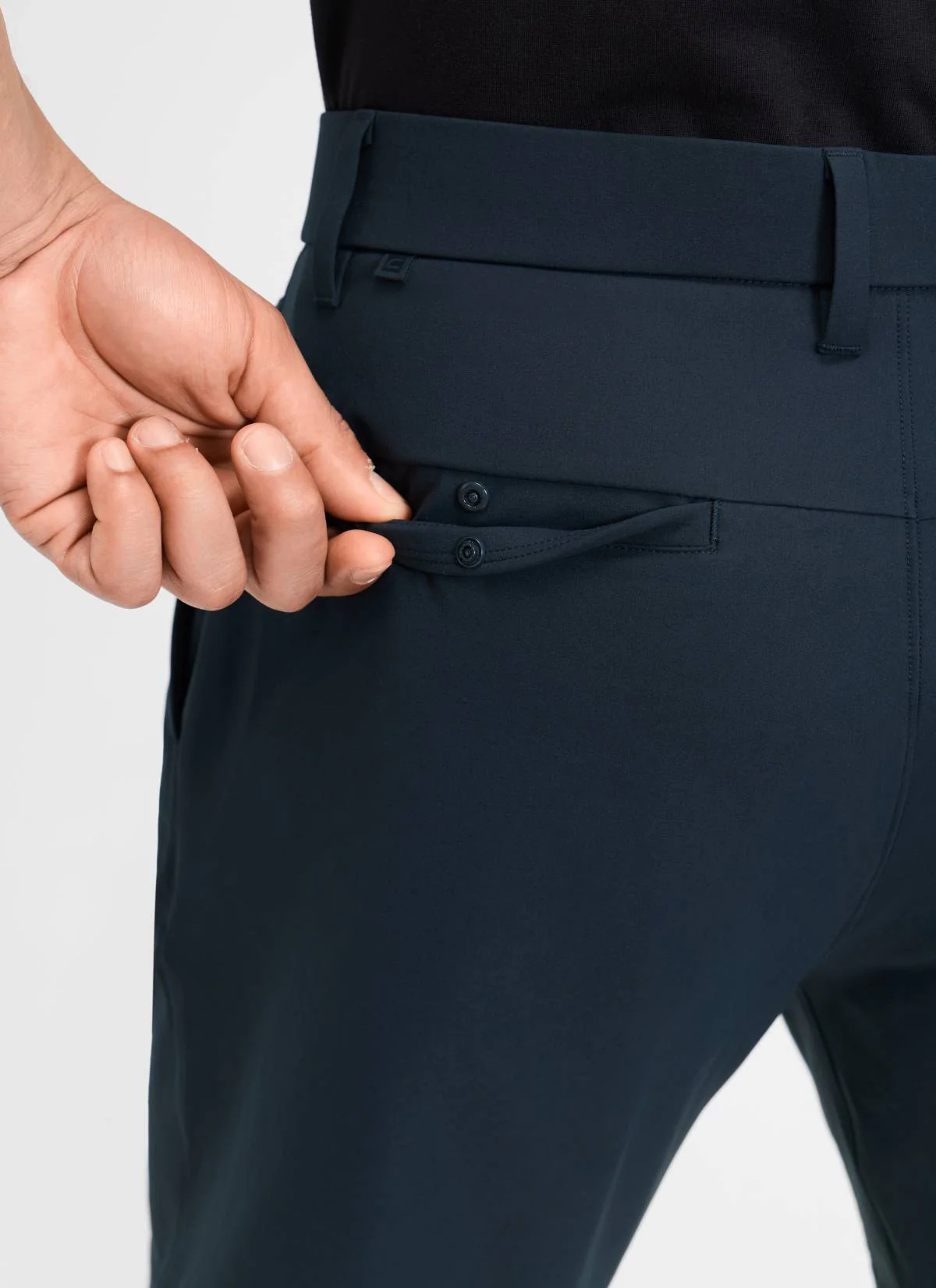 BreezeLite Golf Pocket Shorts 7" - Image 15