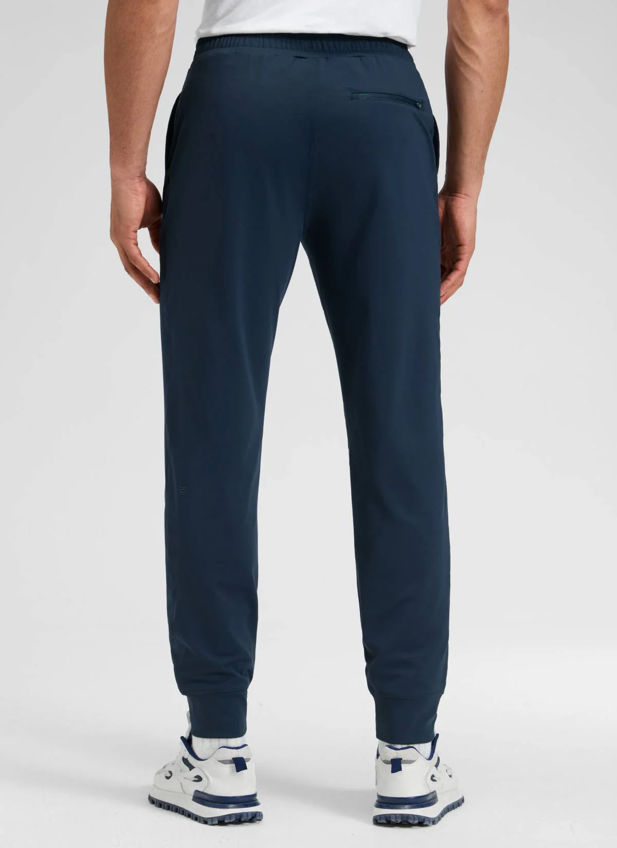 Performance Jogger 29" - Image 17