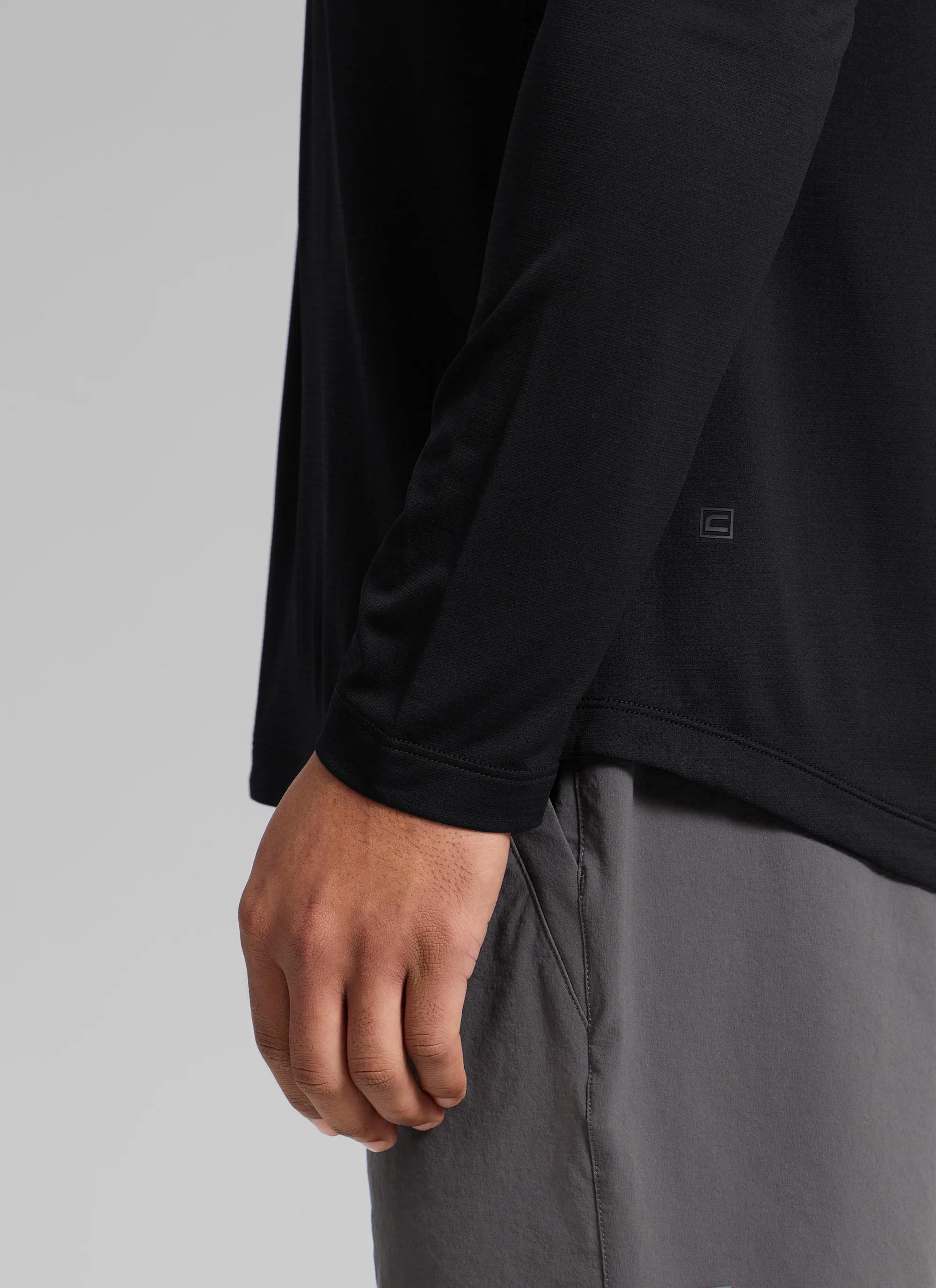 Lightweight Rounded Scallop Bottom Long Sleeves - Image 8