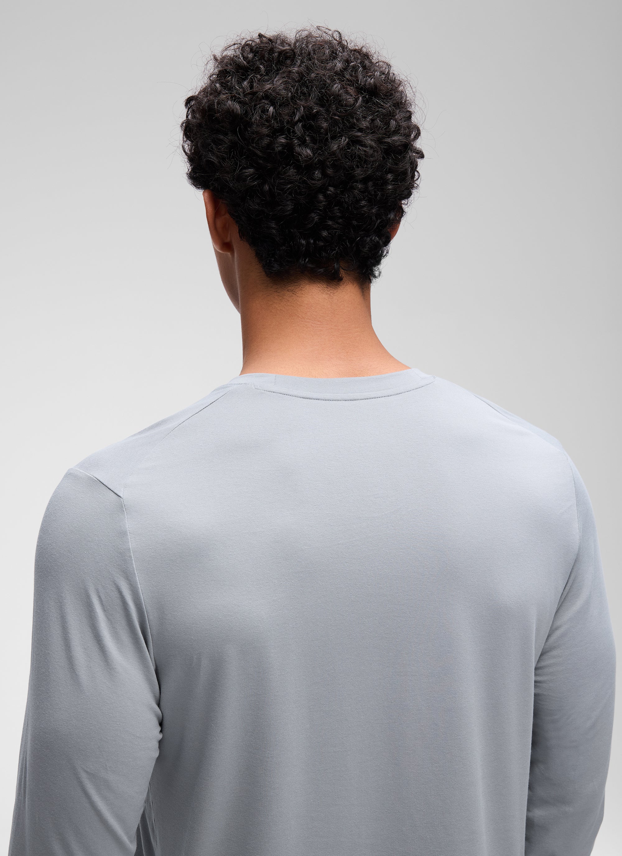 Poly Cotton-Blend Lightweight Long Sleeve - Image 17