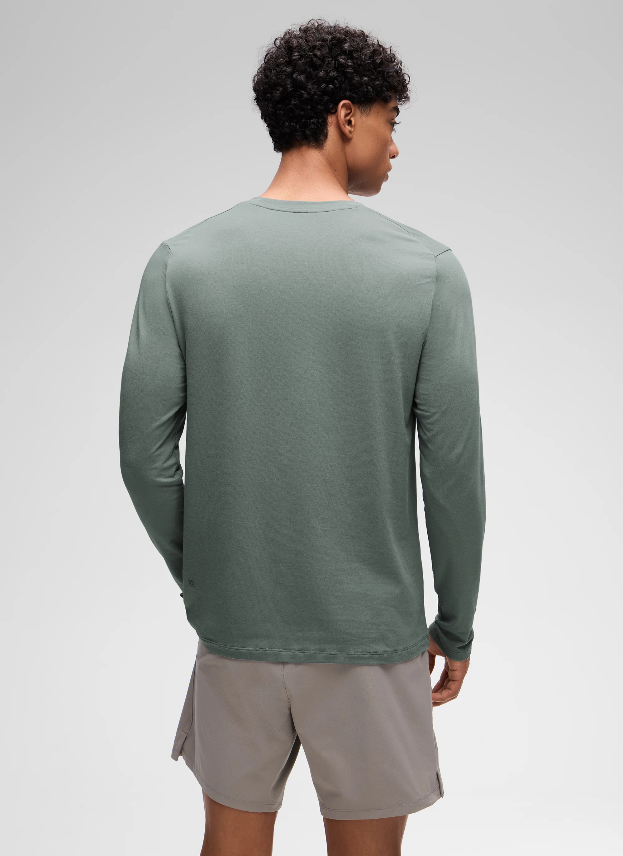 Poly Cotton-Blend Lightweight Long Sleeve - Image 19