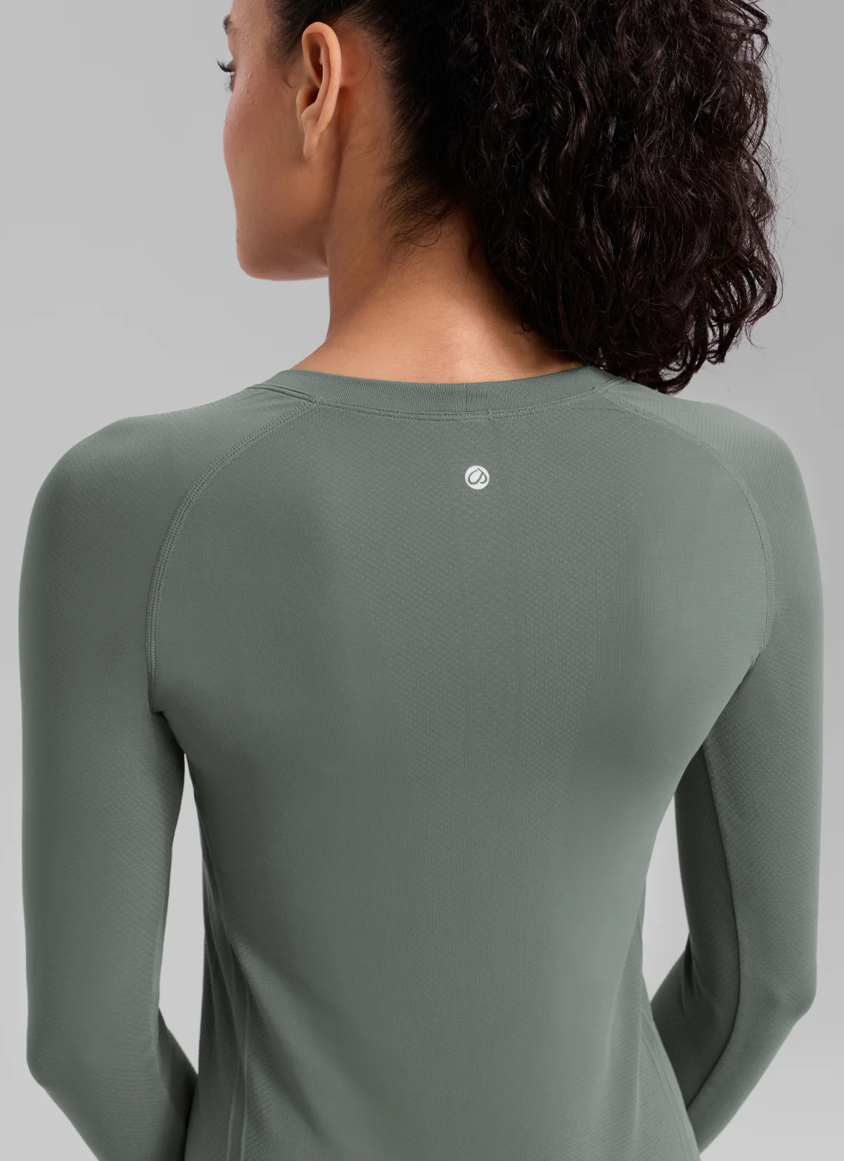 Seamless Crew Neck Long Sleeve - Image 4