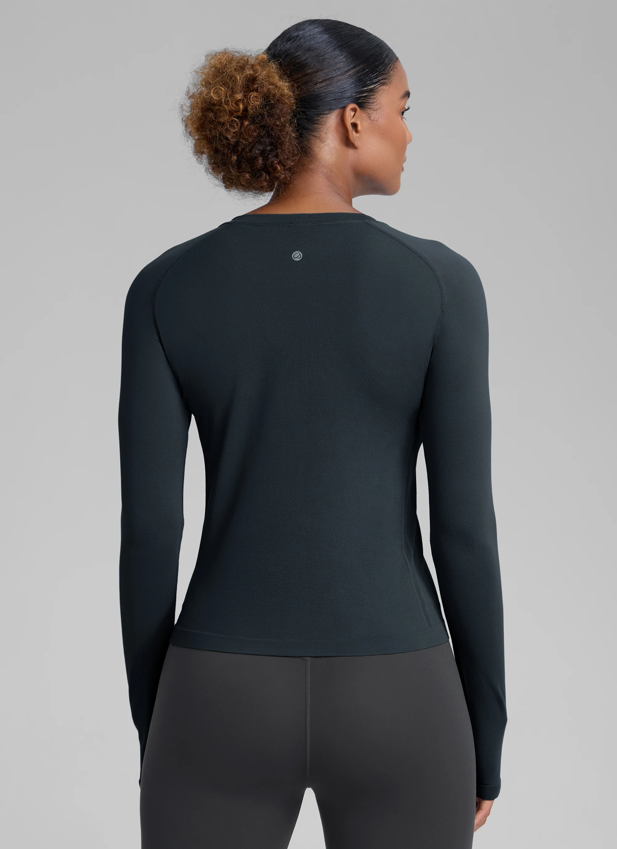 Seamless Thumbhole Long Sleeve - Image 32