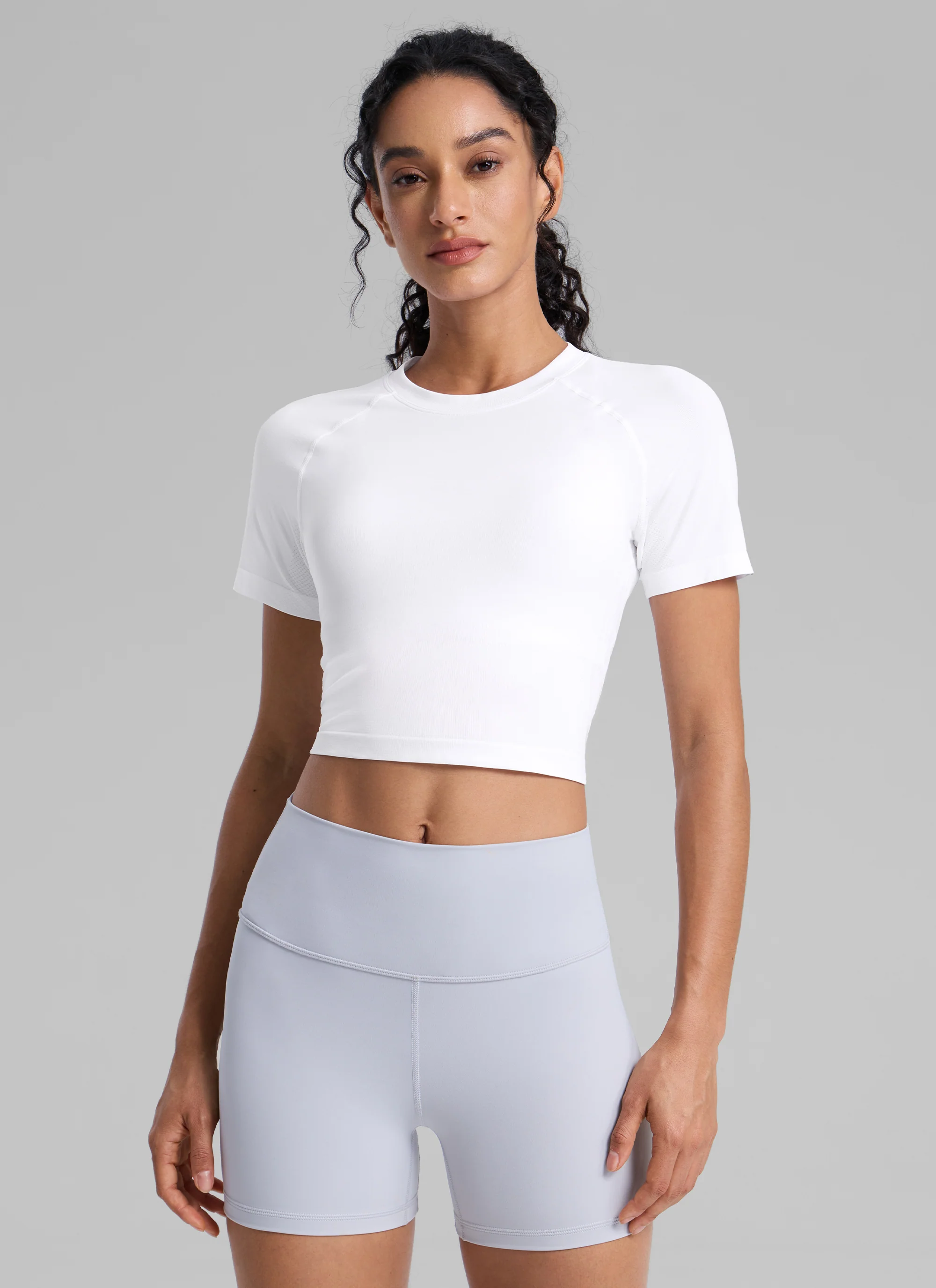 Seamless Crew Neck Cropped Short Sleeve - Image 12