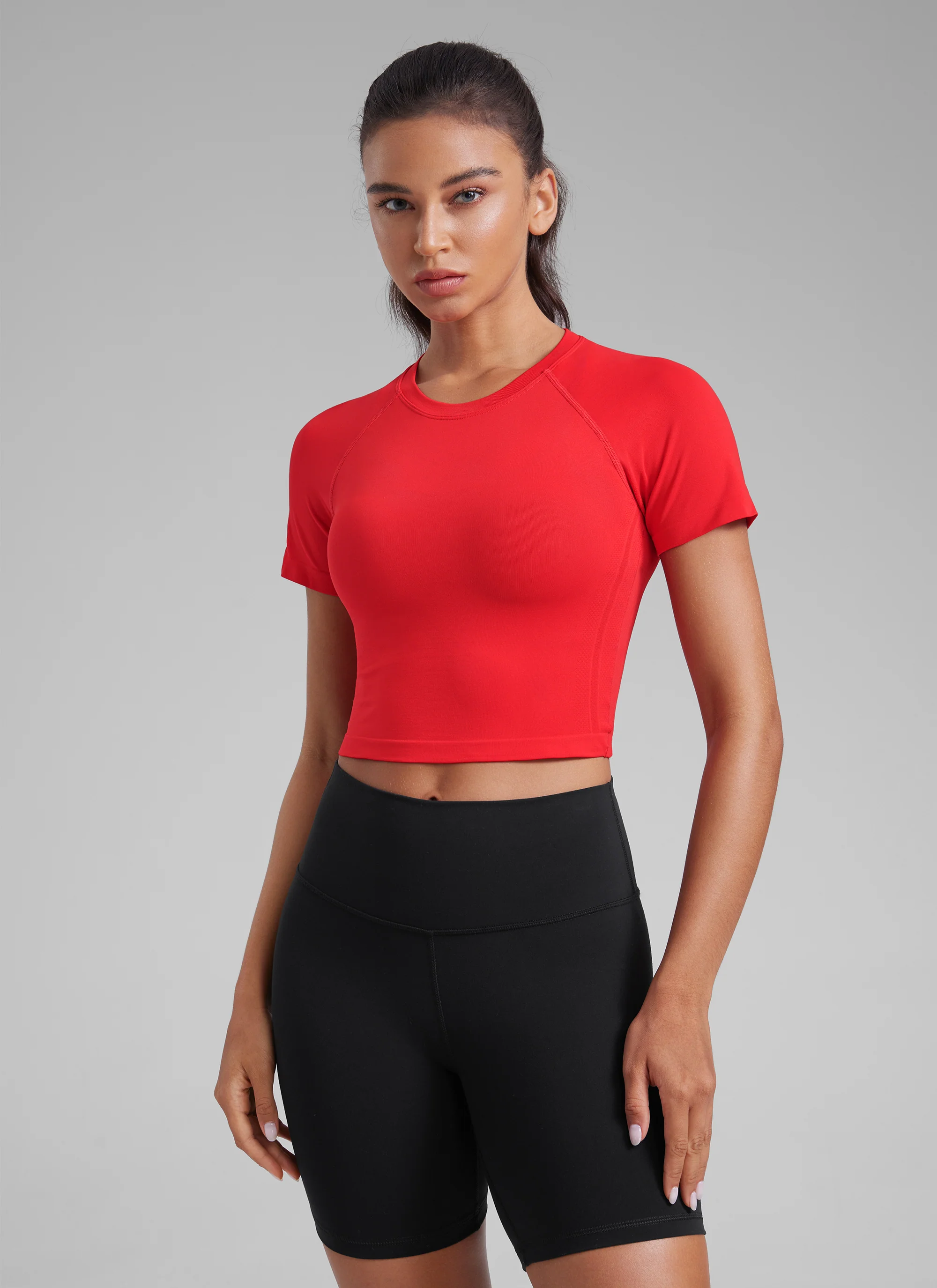 Seamless Crew Neck Cropped Short Sleeve - Image 29