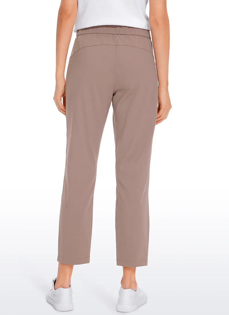 On the Travel Pocket Pant 25'' - Image 22