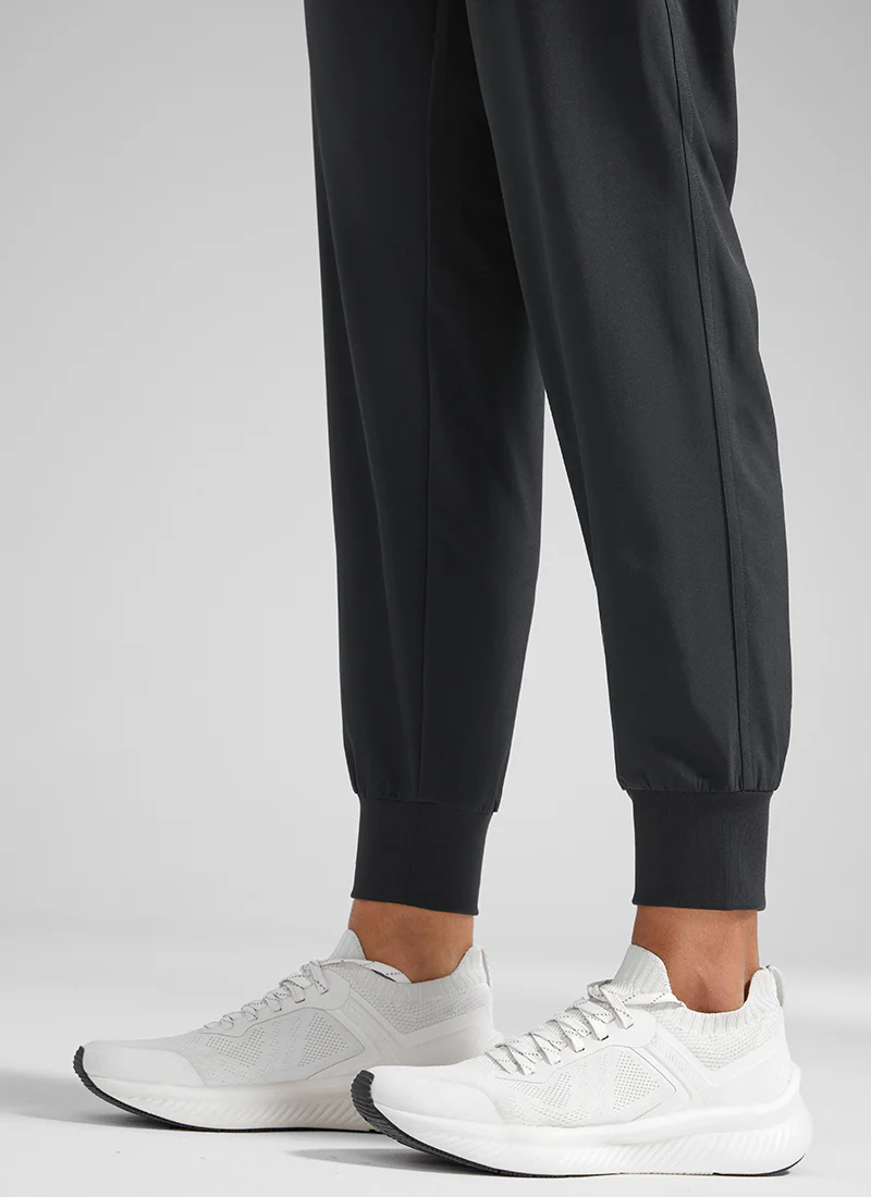 Feathery-Fit Drawstring Pocket Jogger 28'' - Image 14