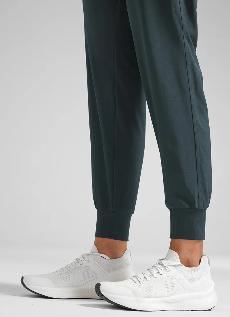 Feathery-Fit Drawstring Pocket Jogger 28'' - Image 24