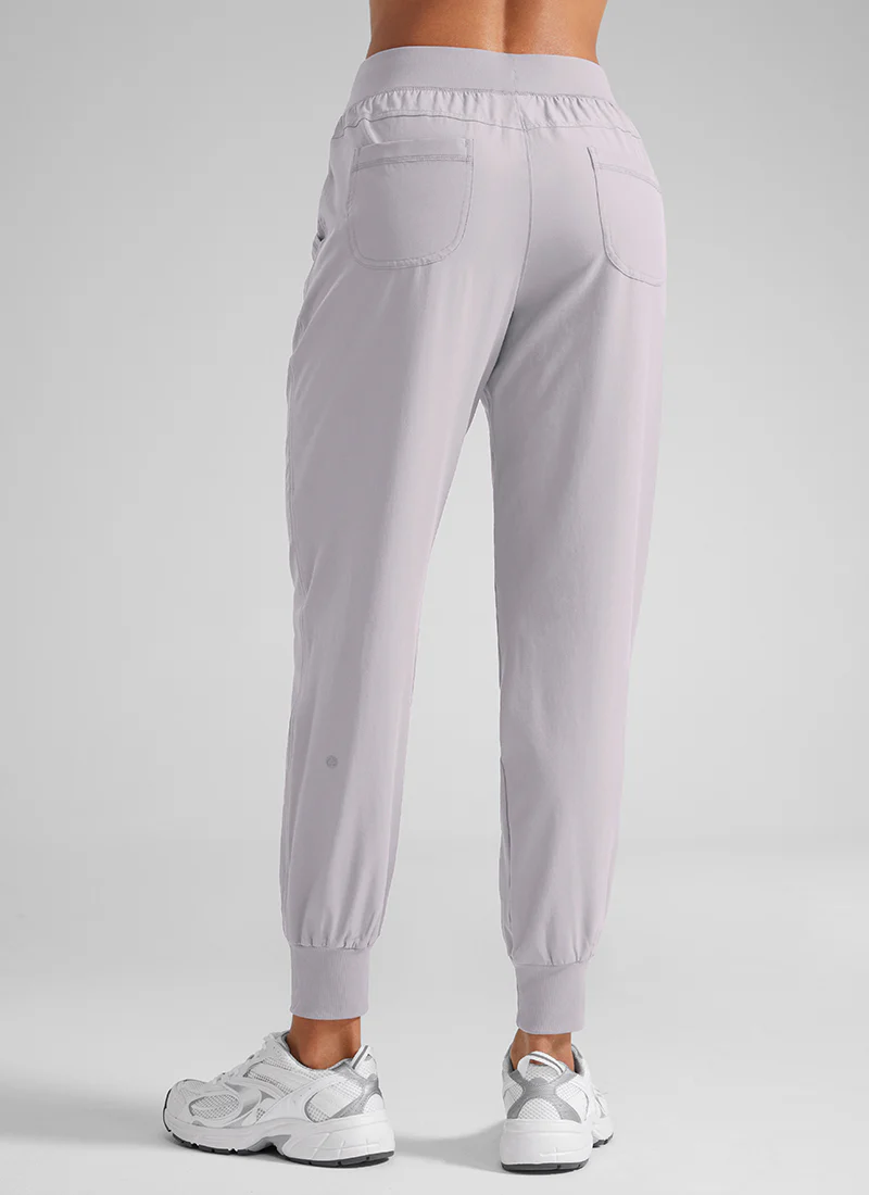 Feathery-Fit Drawstring Pocket Jogger 28'' - Image 27