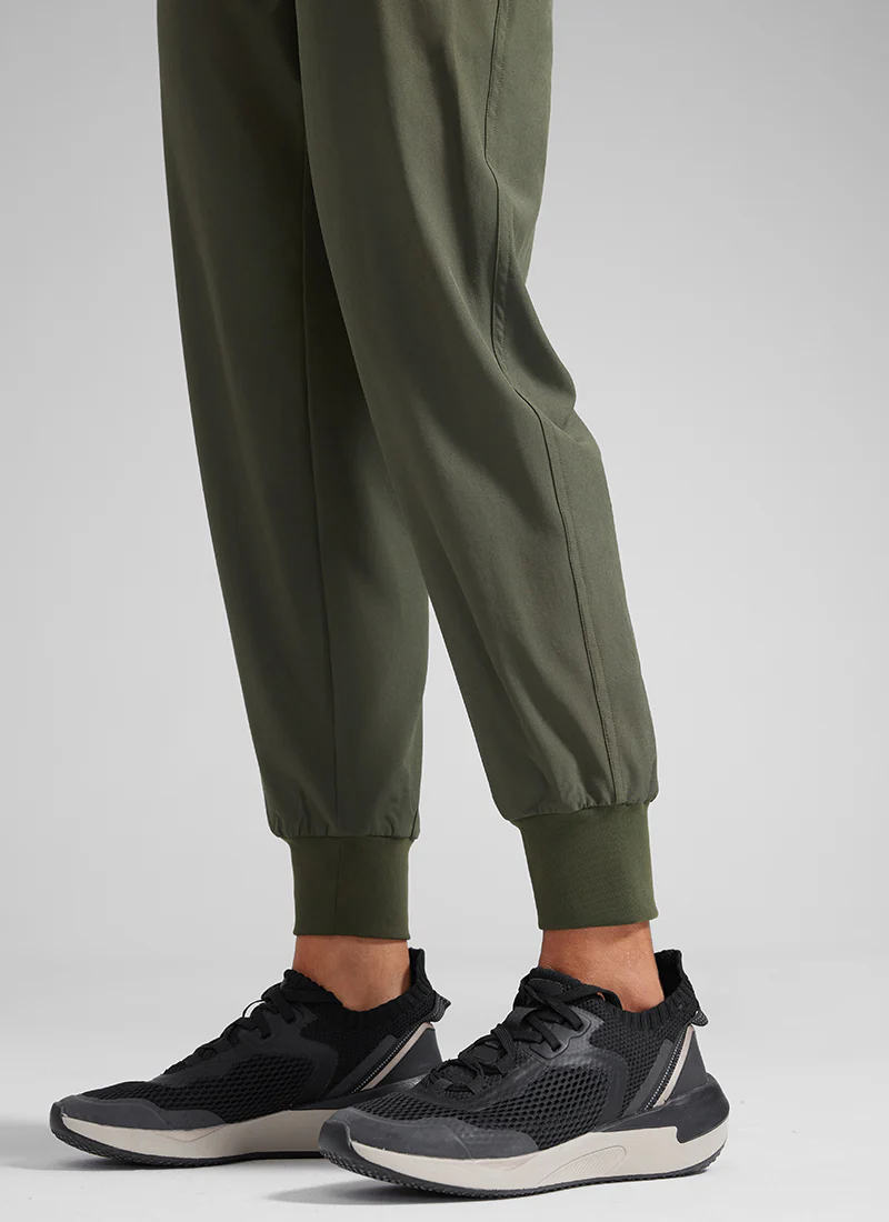 Feathery-Fit Drawstring Pocket Jogger 28'' - Image 8