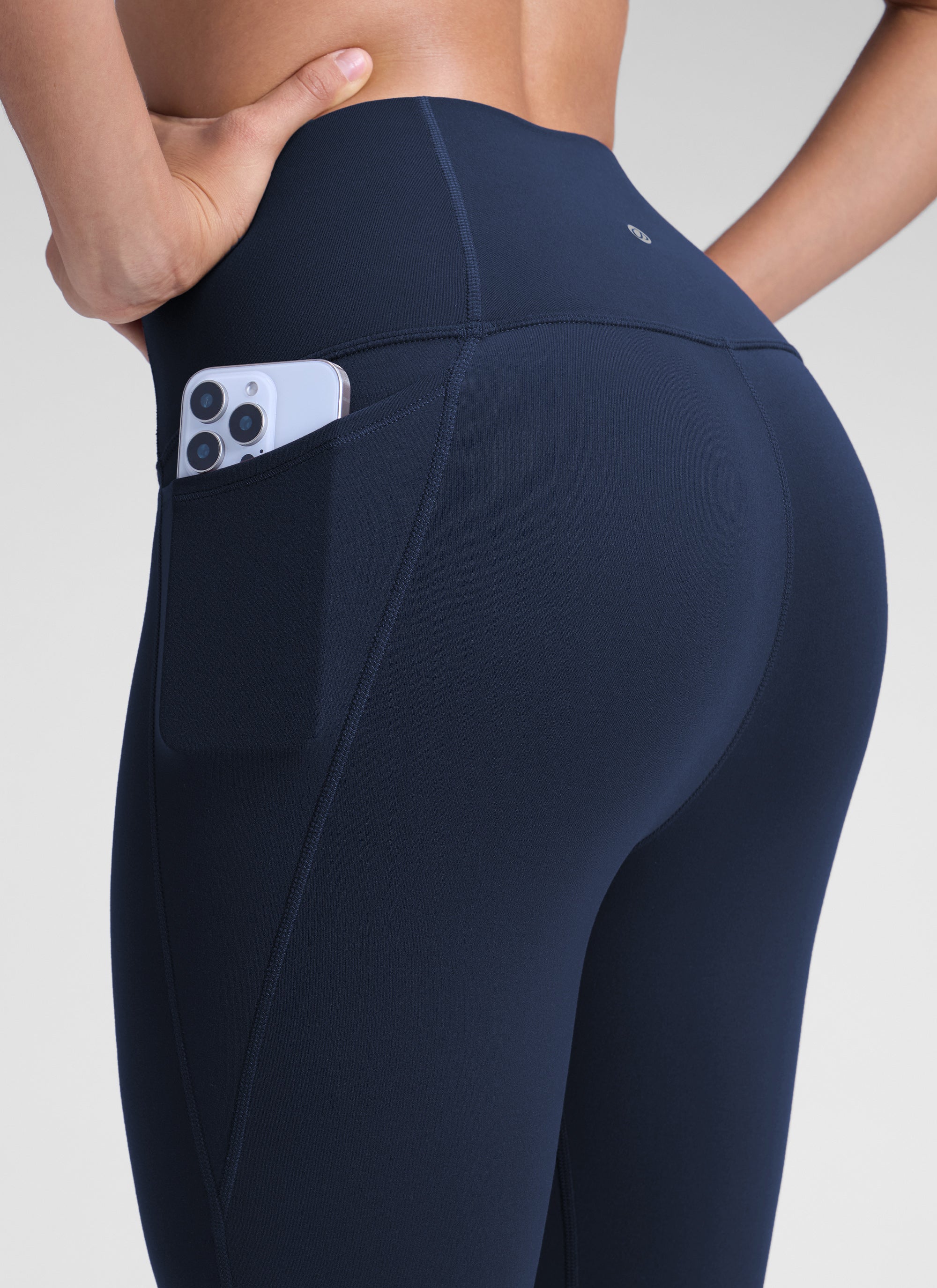 Butterluxe Pocket Legging 25'' - Image 5