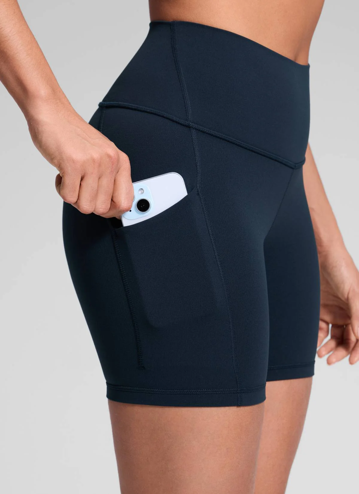 Butterluxe Pocket Yoga Shorts 5'' - Image 12