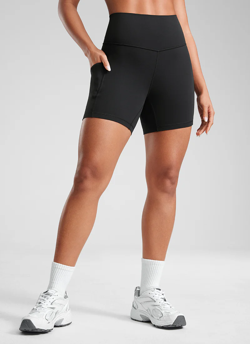 Butterluxe Pocket Yoga Shorts 5'' - Image 5
