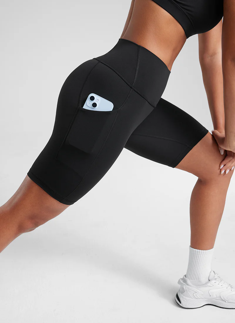 Butterluxe Pocket Yoga Shorts 8'' - Image 3