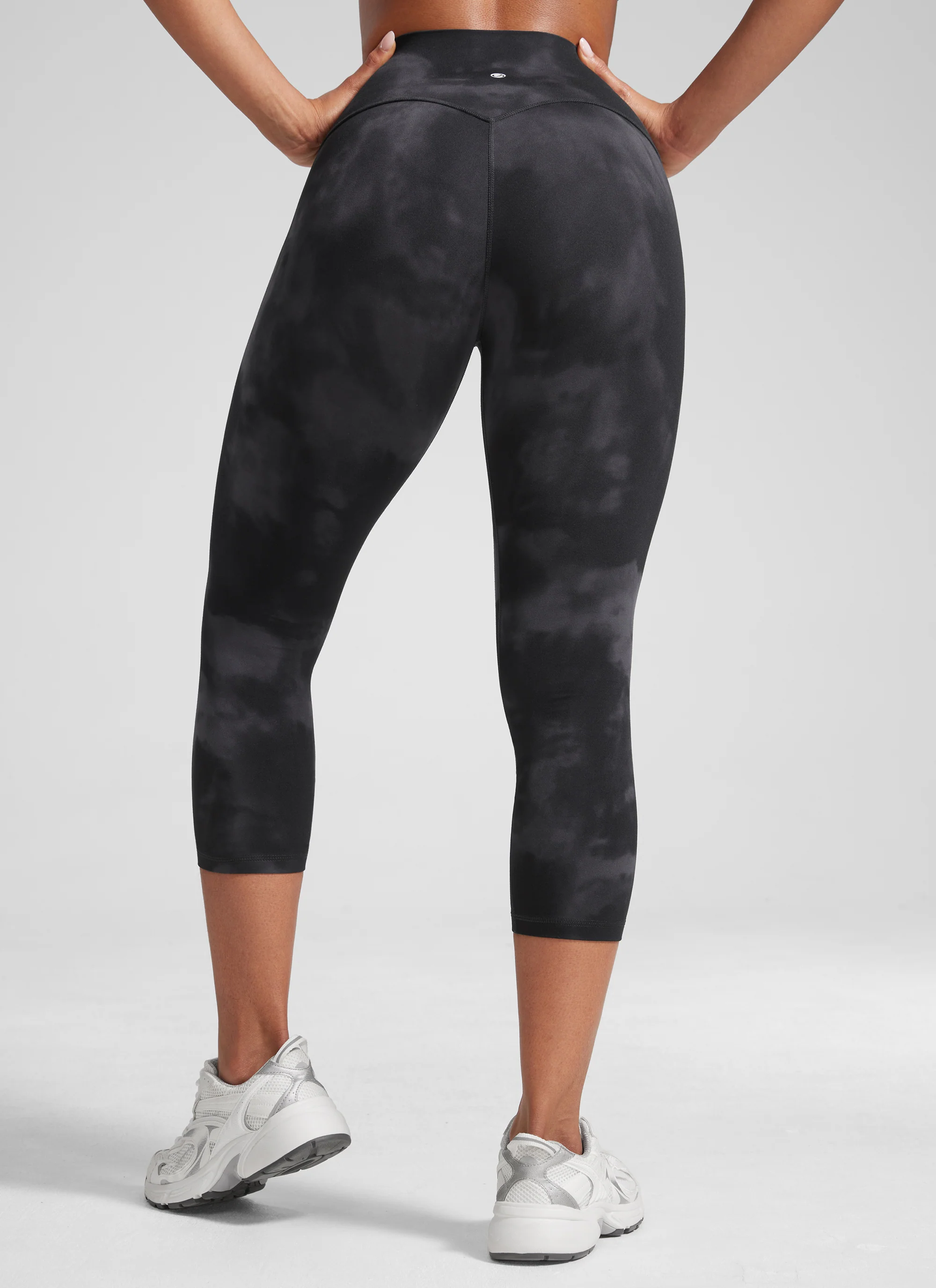 Butterlift High Rise Workout Legging 21" - Image 29