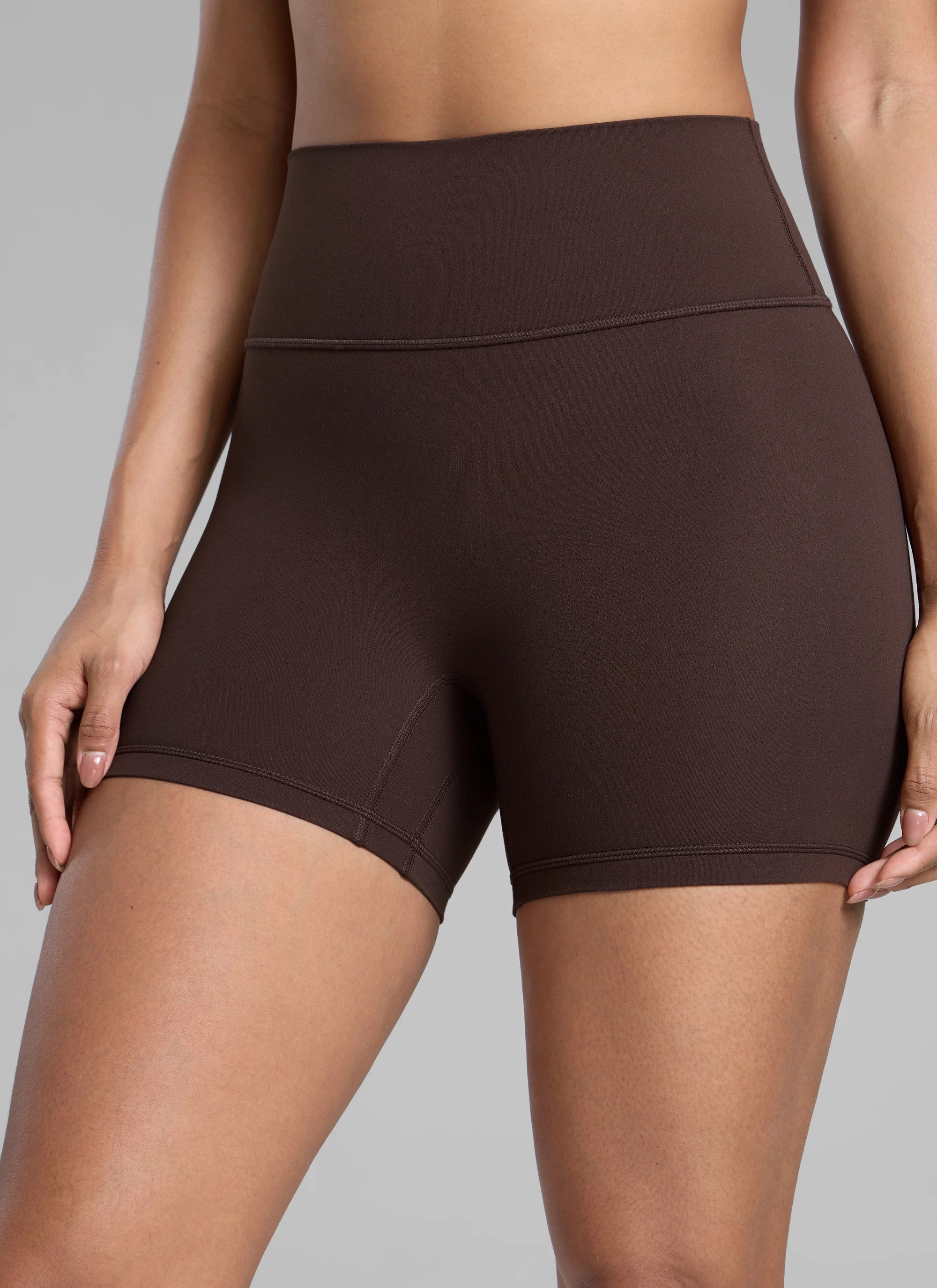 Secretsculpt™ No Front Seam Shorts 4'' - Image 16