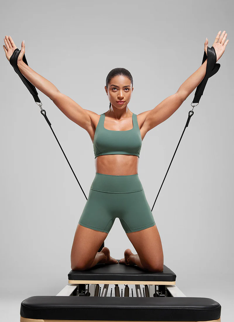 Secretsculpt™ No Front Seam Shorts 4'' - Image 23