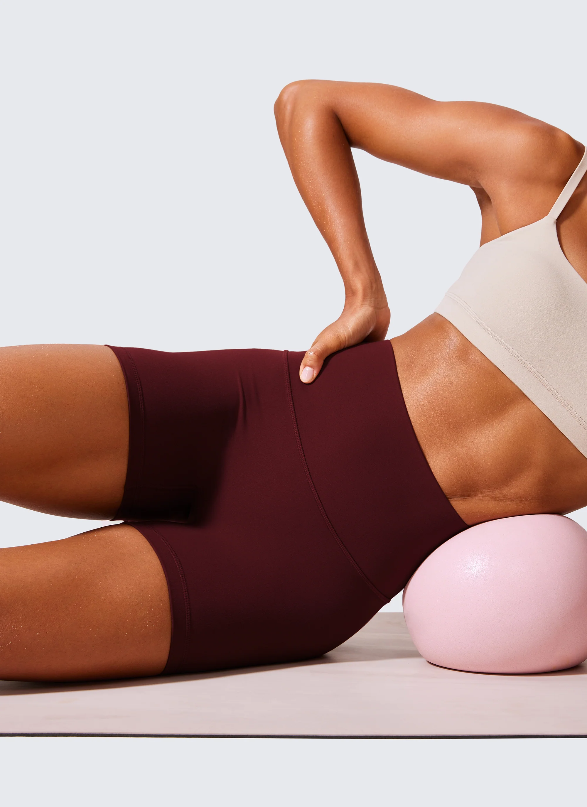 Secretsculpt™ No Front Seam Shorts 4'' - Image 27
