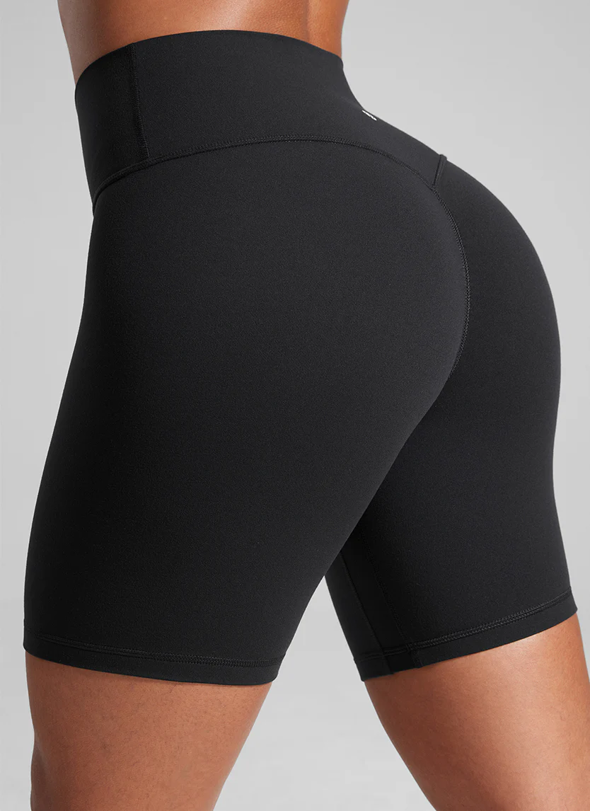 Secretsculpt™ No Front Seam Shorts 6'' - Image 9