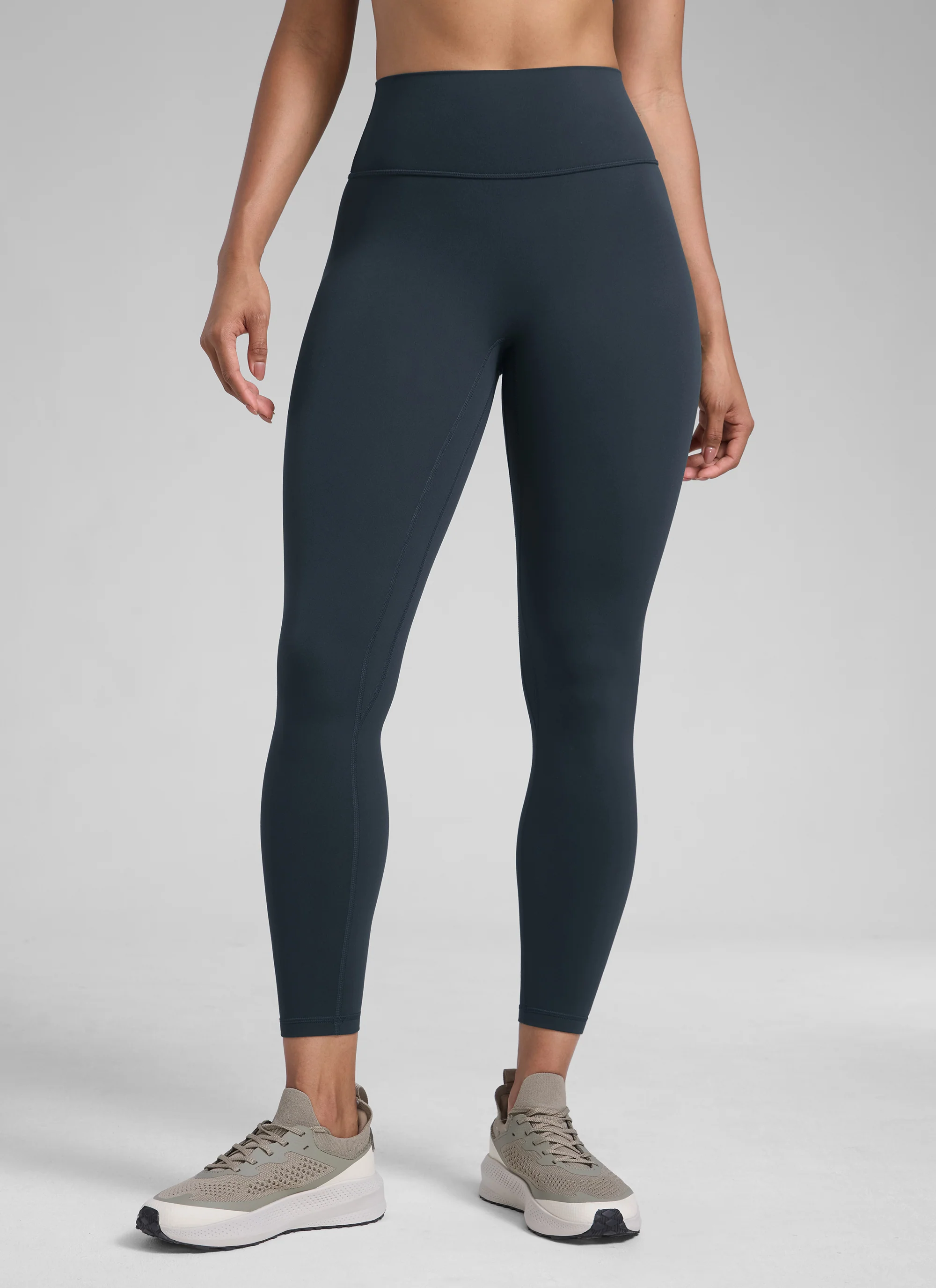Secretsculpt™ No Front Seam Legging 25'' - Image 13