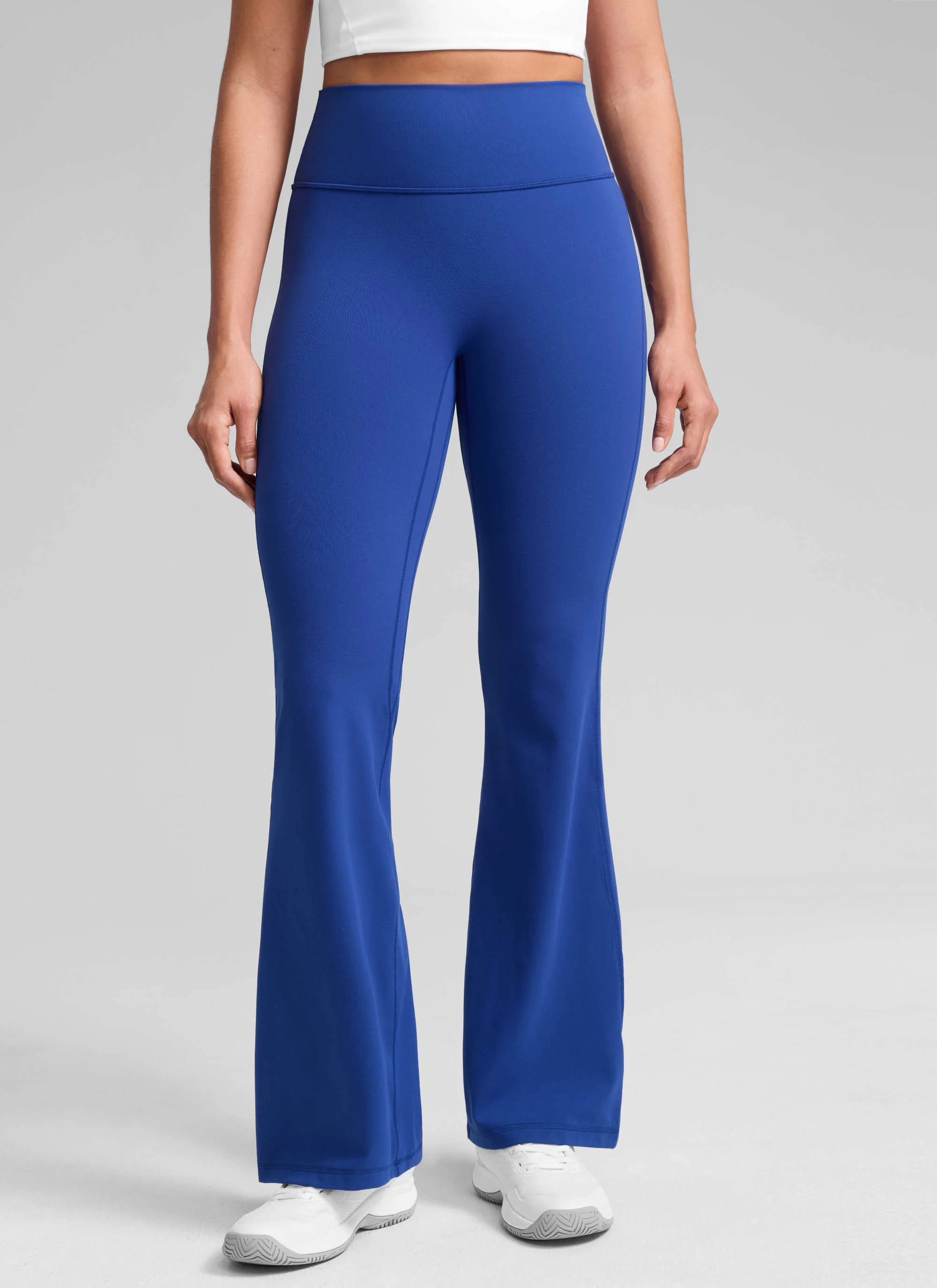 Secretsculpt™ No Front Seam Flare Legging 31'' - Image 16