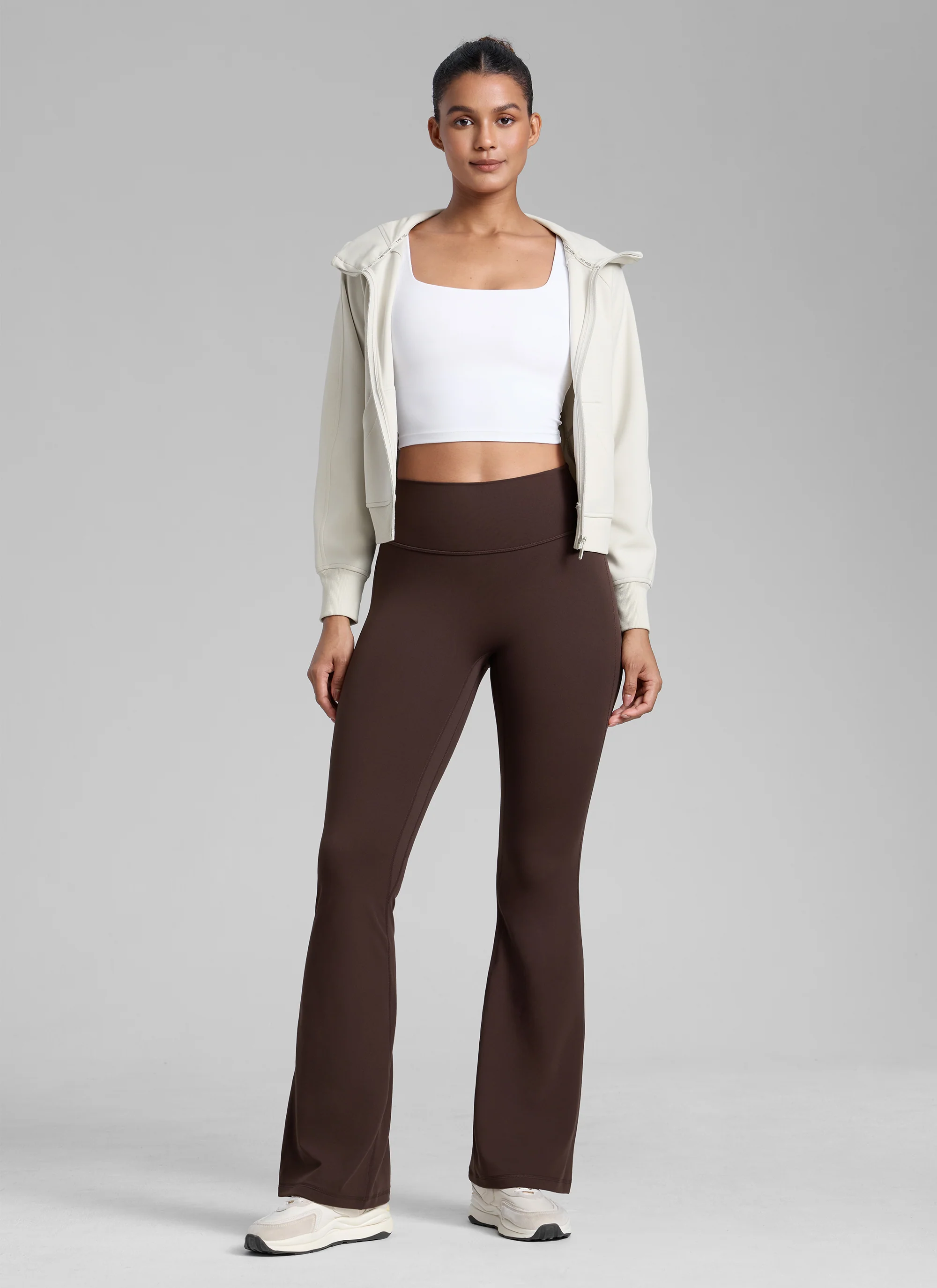 Secretsculpt™ No Front Seam Flare Legging 31'' - Image 8