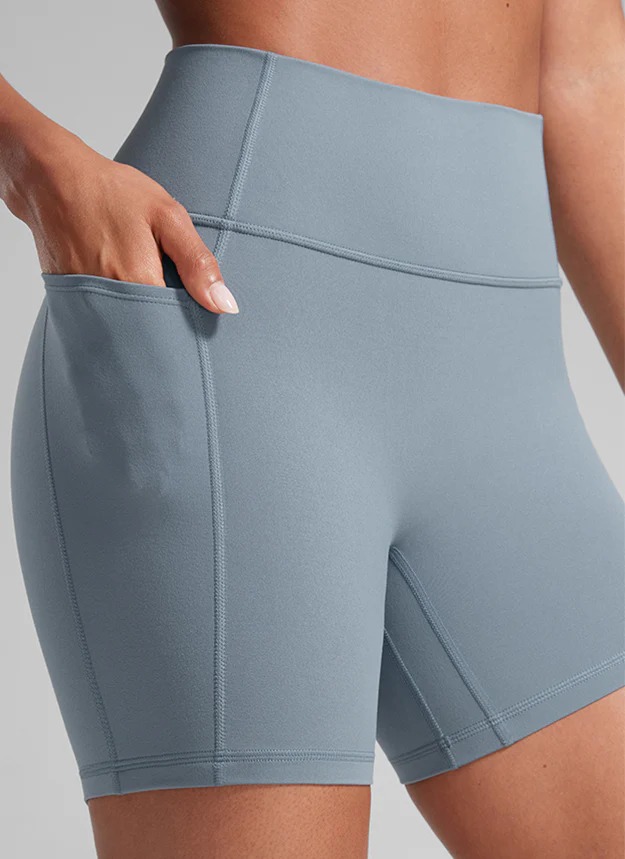 Secretsculpt™ No Front Seam Pocket Shorts 5'' - Image 3