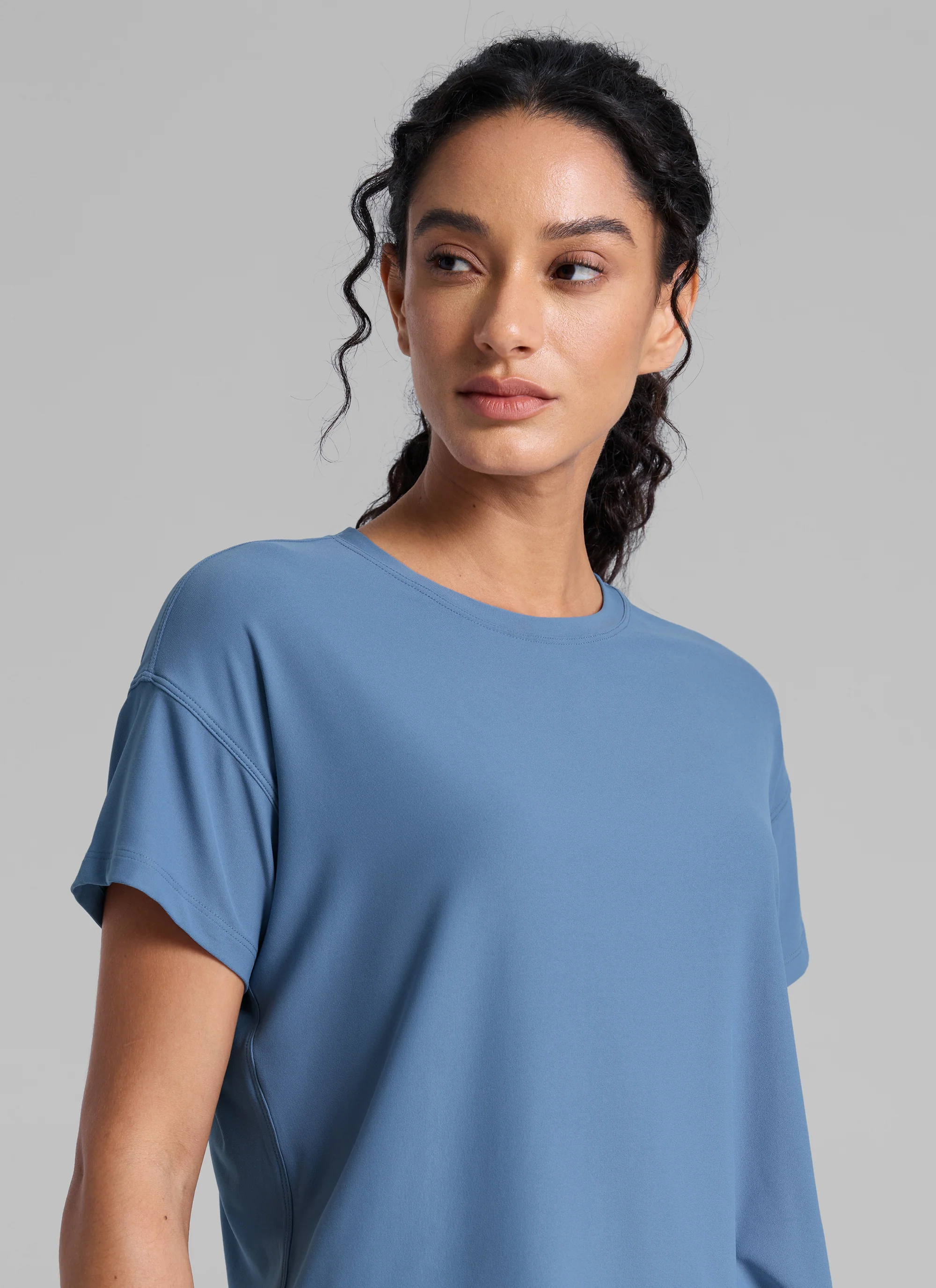 Cloudweight Lightweight Loose Short Sleeve - Image 4