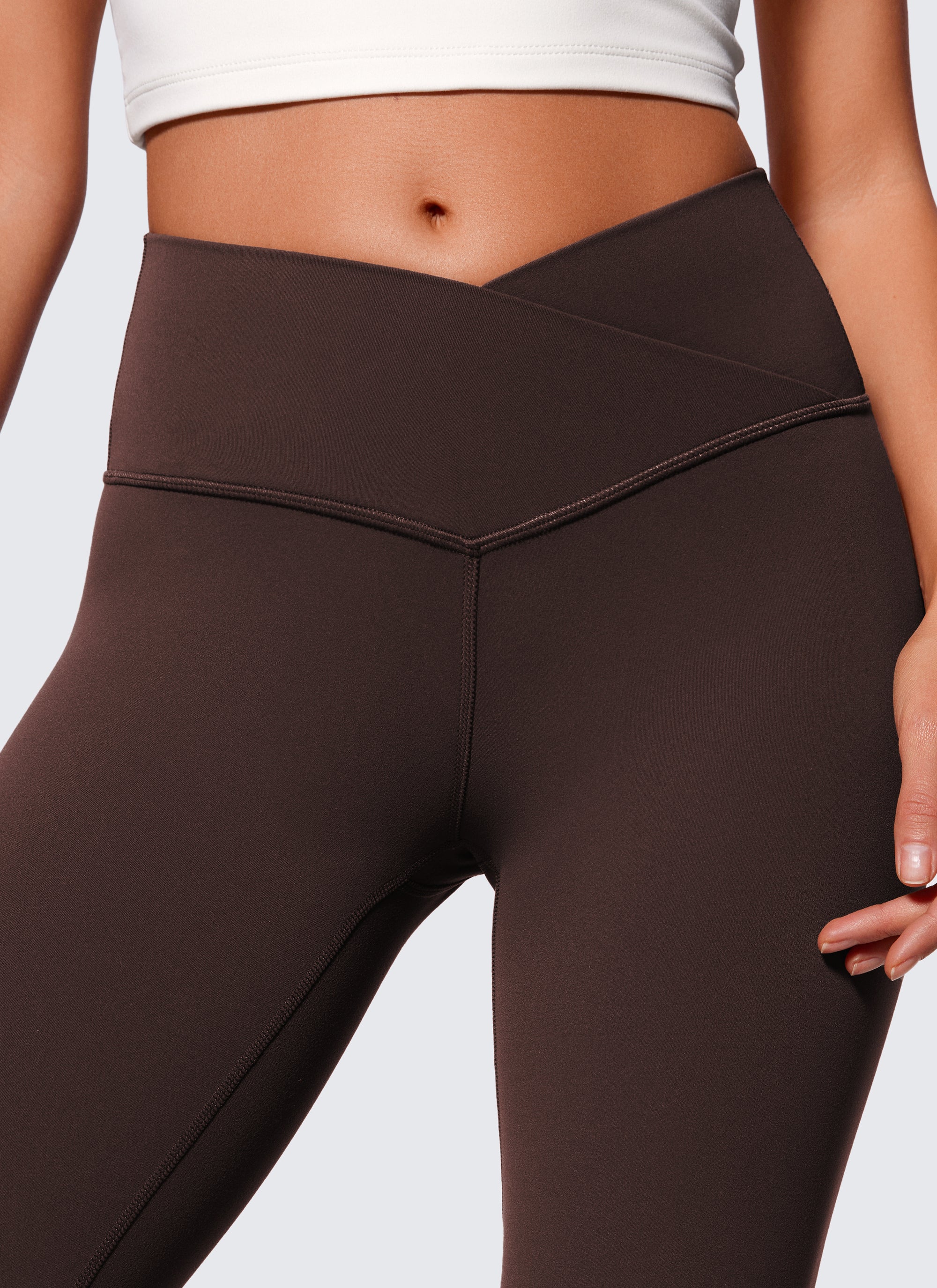Butterluxe Crossover Flare Legging 33'' - Image 11