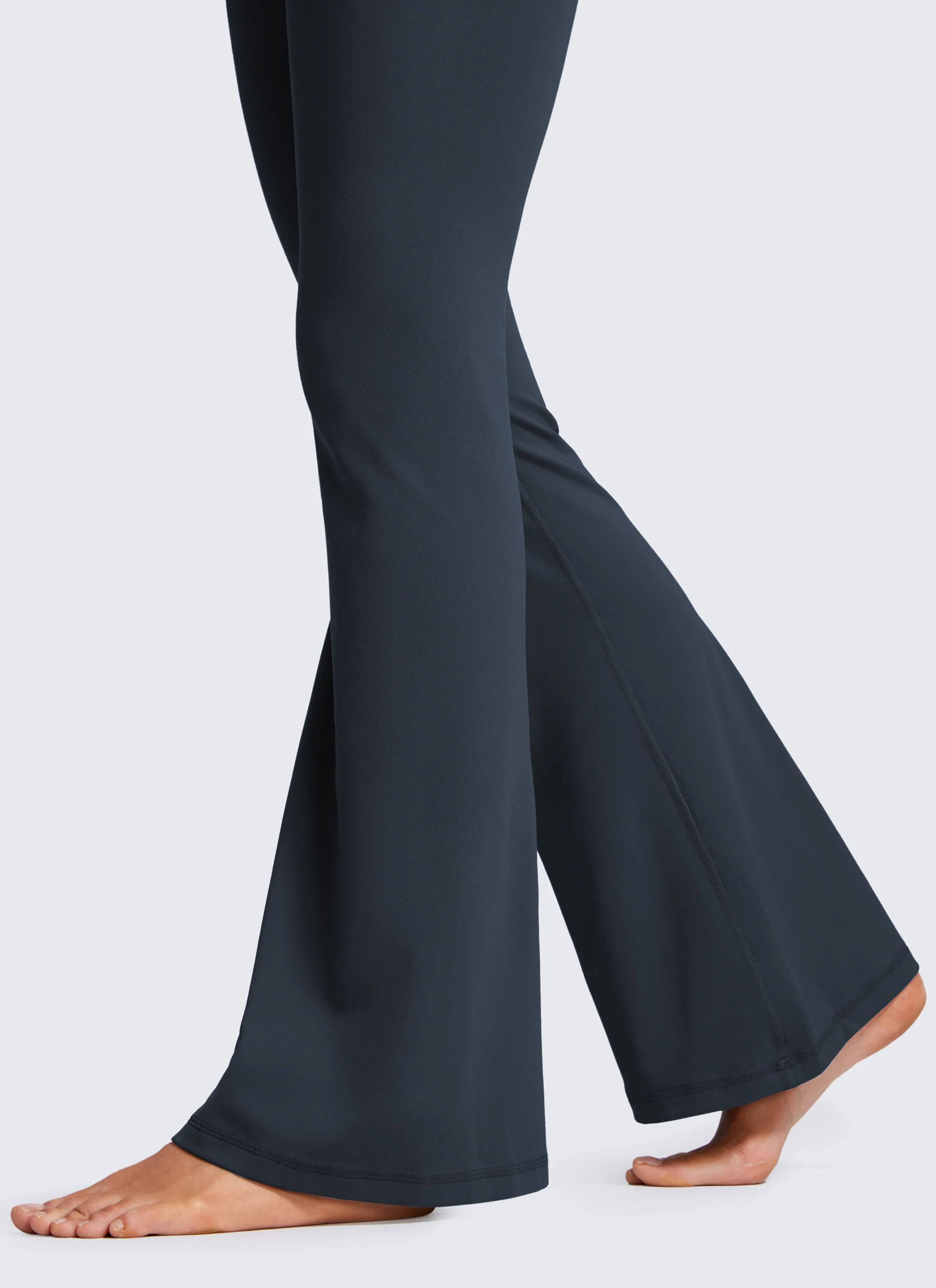Butterluxe Crossover Flare Legging 33'' - Image 4