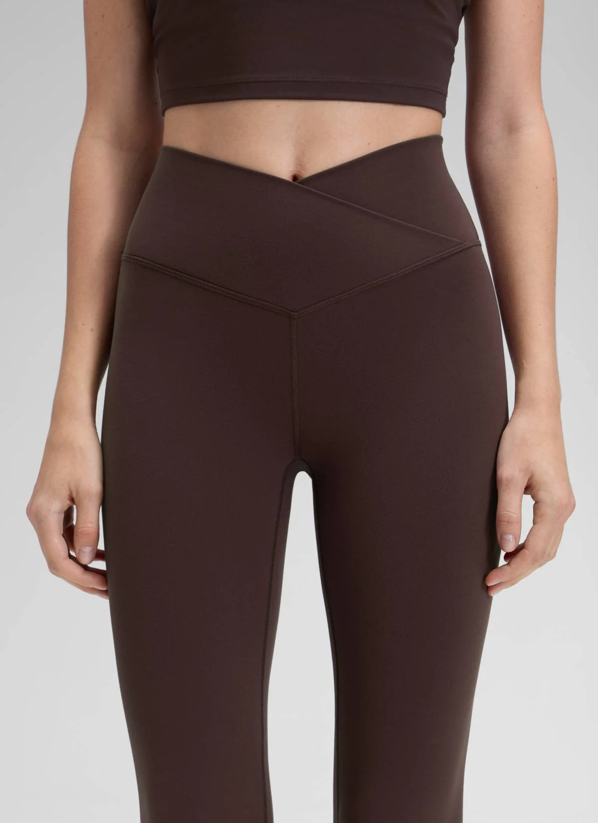 Butterluxe Crossover Flare Legging 31'' - Image 13