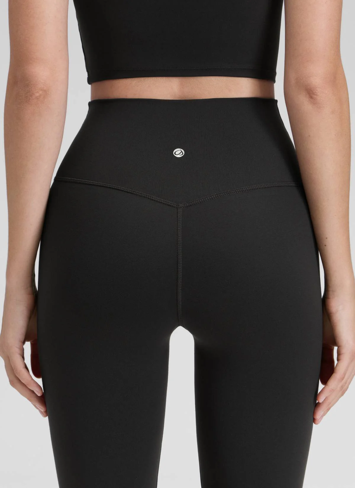 Butterluxe Crossover Flare Legging 31'' - Image 5